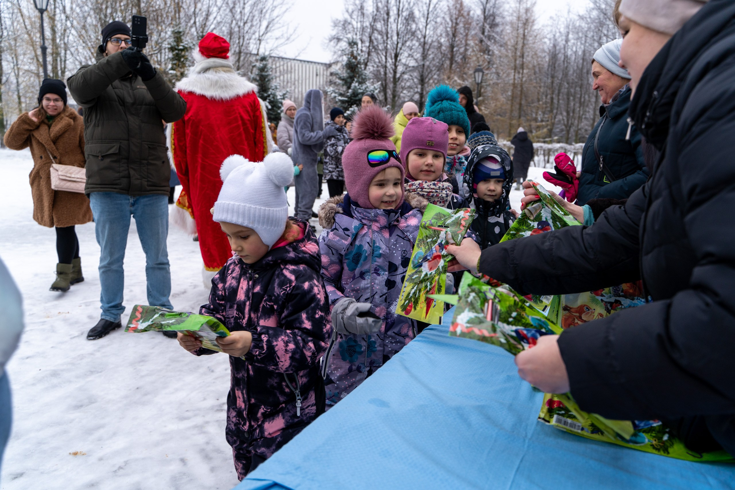Новогодние гуляния на Васильевском острове. Фотограф в Санкт-Петербурге, фотодни в СПБ