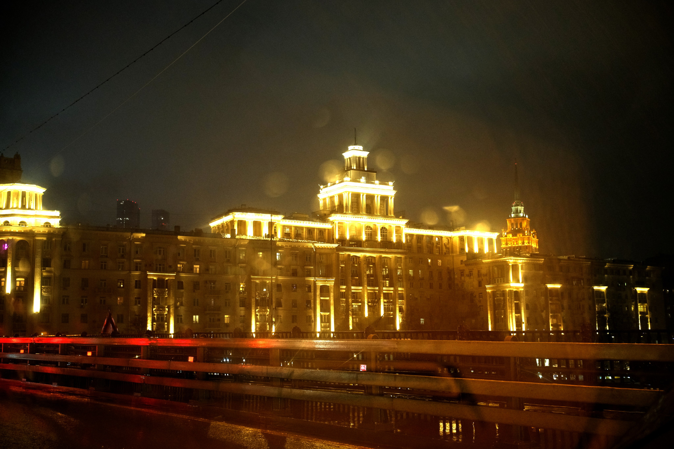 Улица, люди, жизнь…