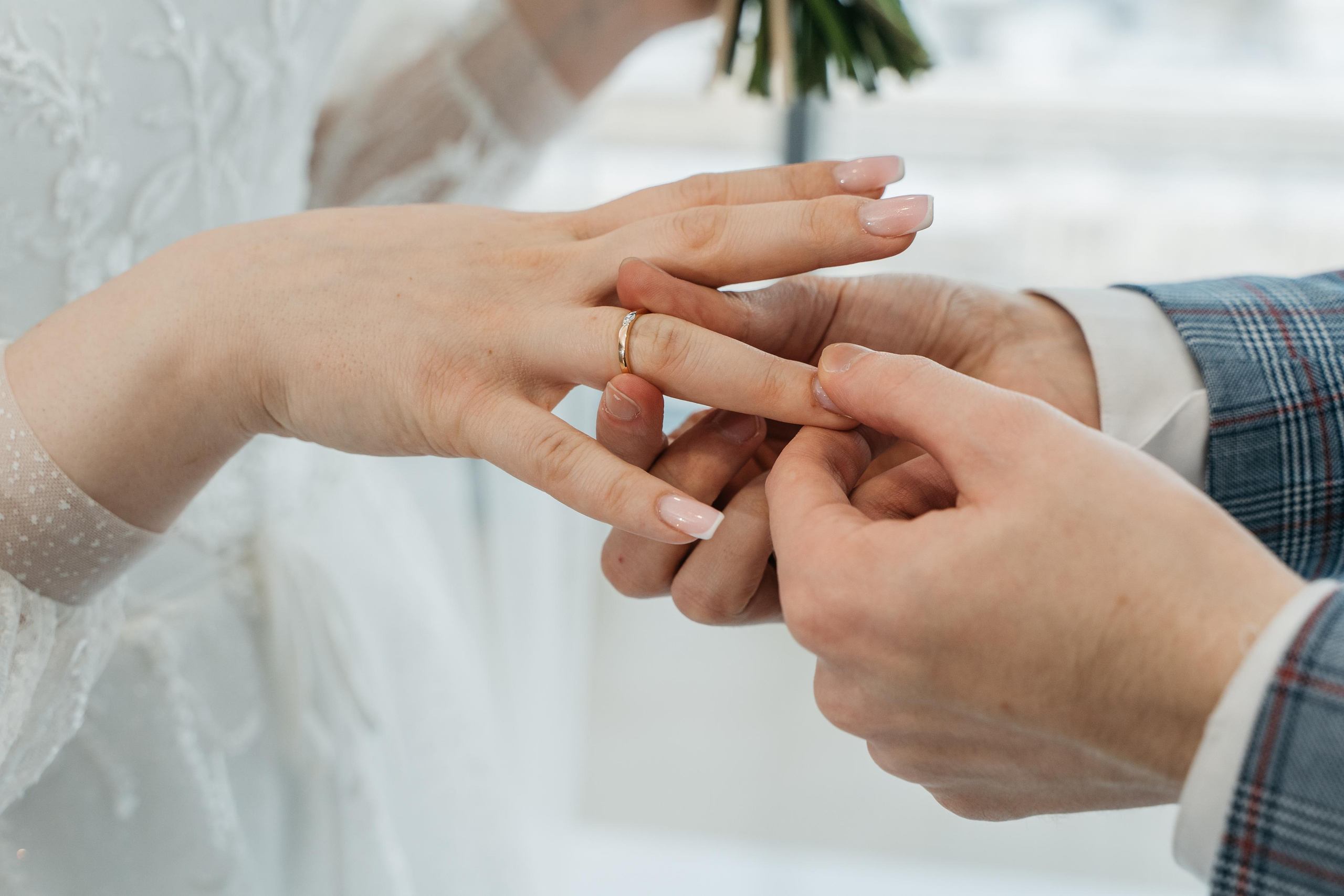 Свадебная фотосессия в Екатеринбурге, свадебная фотосессия в фотостудии Лаборатория, сниму красиво ваше событие. Фотограф Татьяна Мамонтова