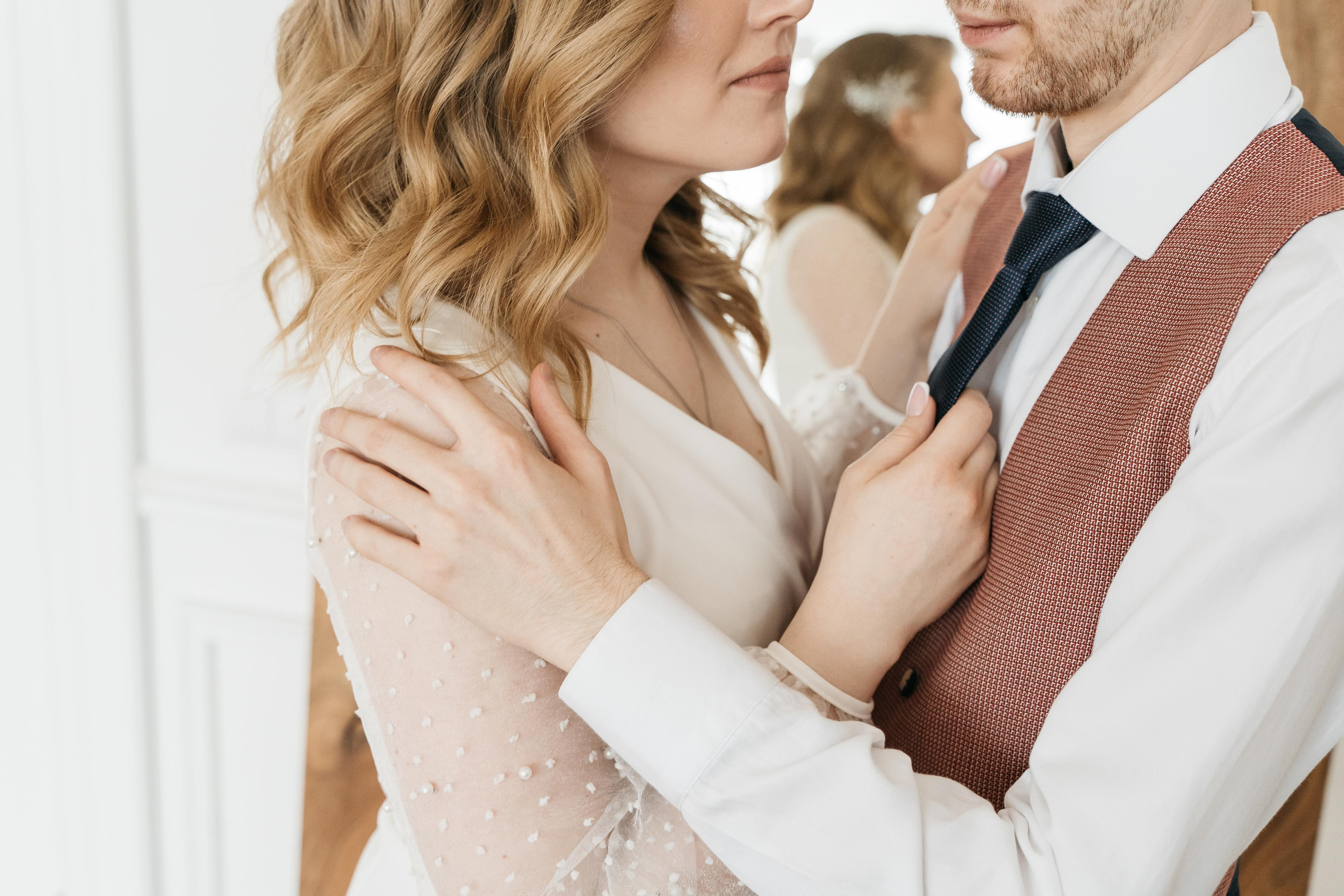 Свадебная фотосессия в Екатеринбурге, свадебная фотосессия в фотостудии Лаборатория, сниму красиво ваше событие. Фотограф Татьяна Мамонтова