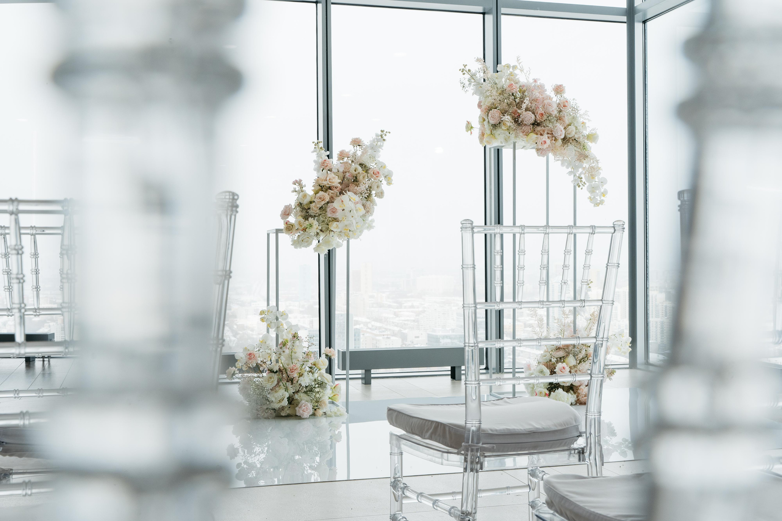 Свадебная фотосессия в Екатеринбурге, свадебная фотосессия в фотостудии Лаборатория, сниму красиво ваше событие. Фотограф Татьяна Мамонтова