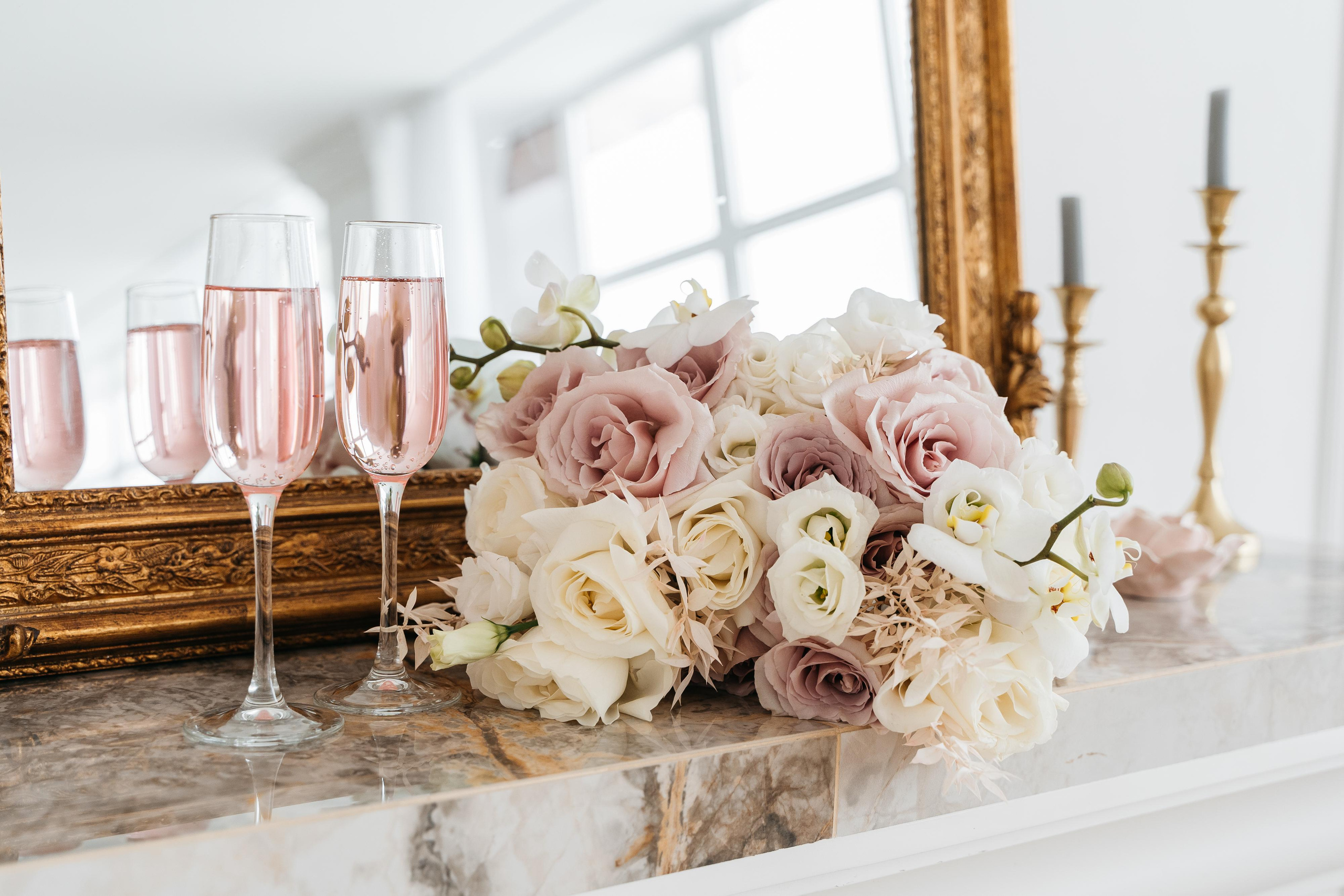 Свадебная фотосессия в Екатеринбурге, свадебная фотосессия в фотостудии Лаборатория, сниму красиво ваше событие. Фотограф Татьяна Мамонтова