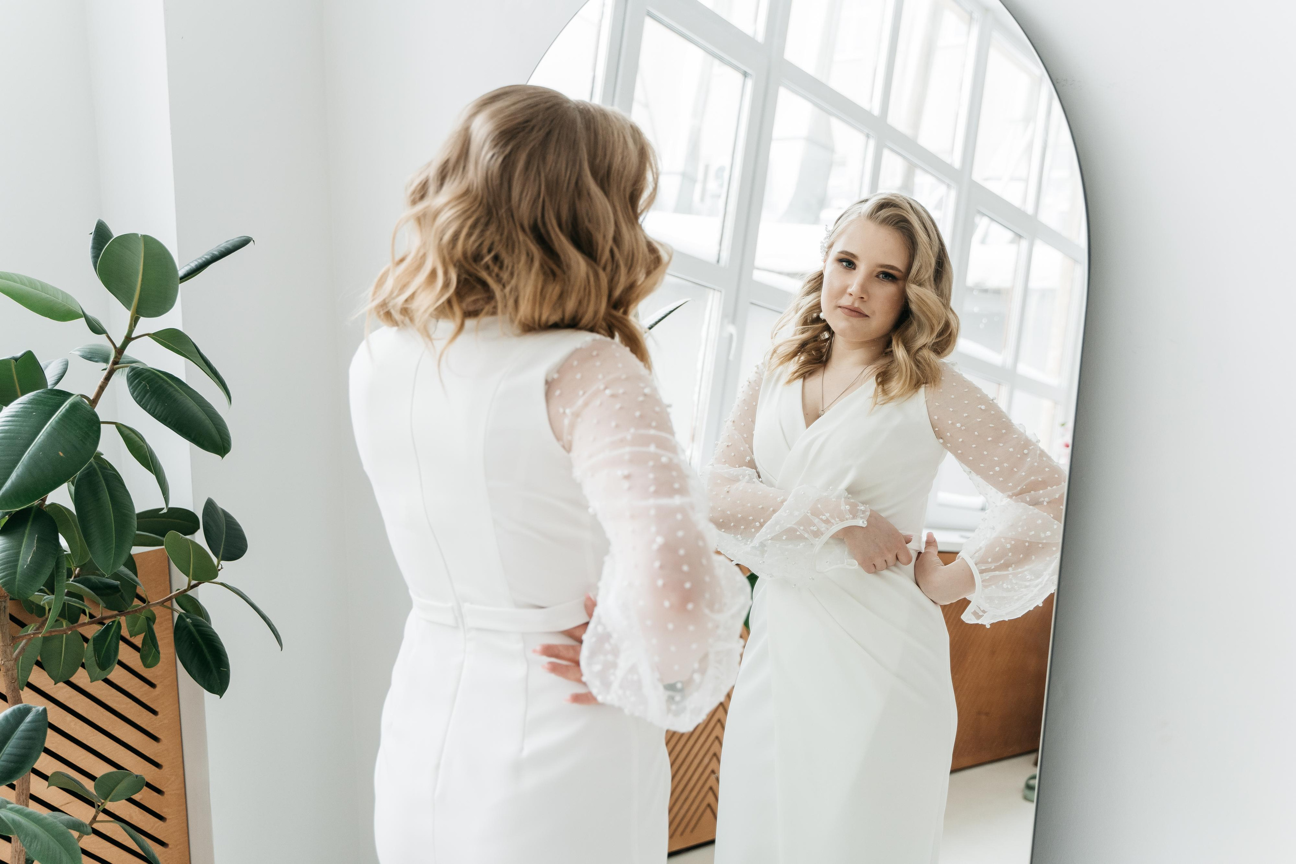 Свадебная фотосессия в Екатеринбурге, свадебная фотосессия в фотостудии Лаборатория, сниму красиво ваше событие. Фотограф Татьяна Мамонтова