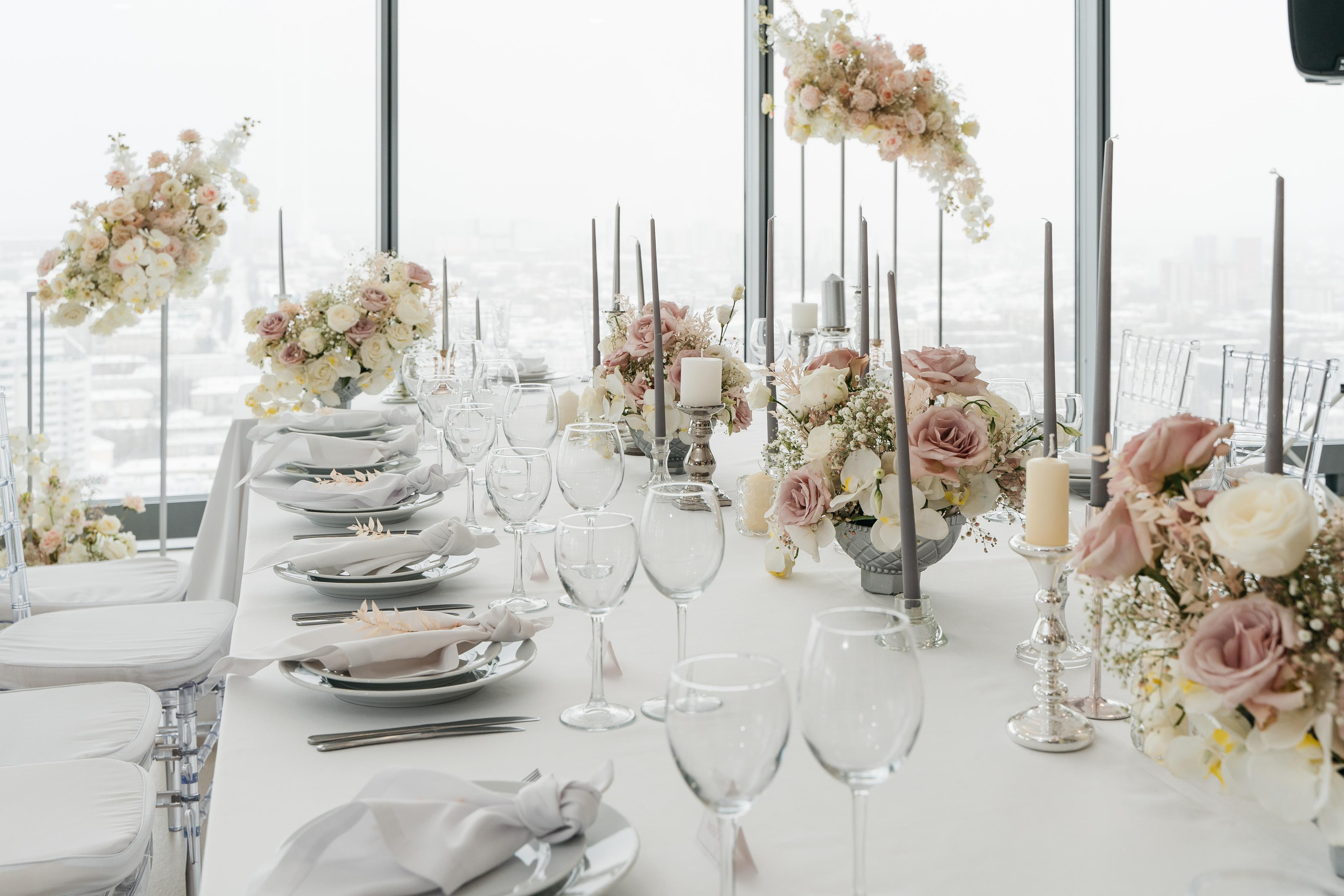 Свадебная фотосессия в Екатеринбурге, свадебная фотосессия в фотостудии Лаборатория, сниму красиво ваше событие. Фотограф Татьяна Мамонтова