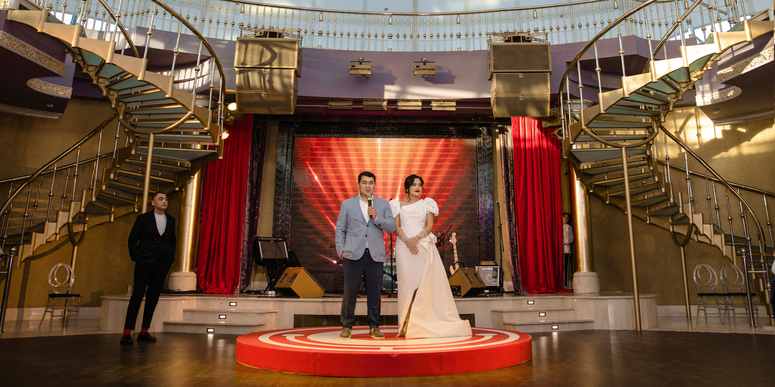 Книга. Свадебный фотограф в Алматы Николай Киреев