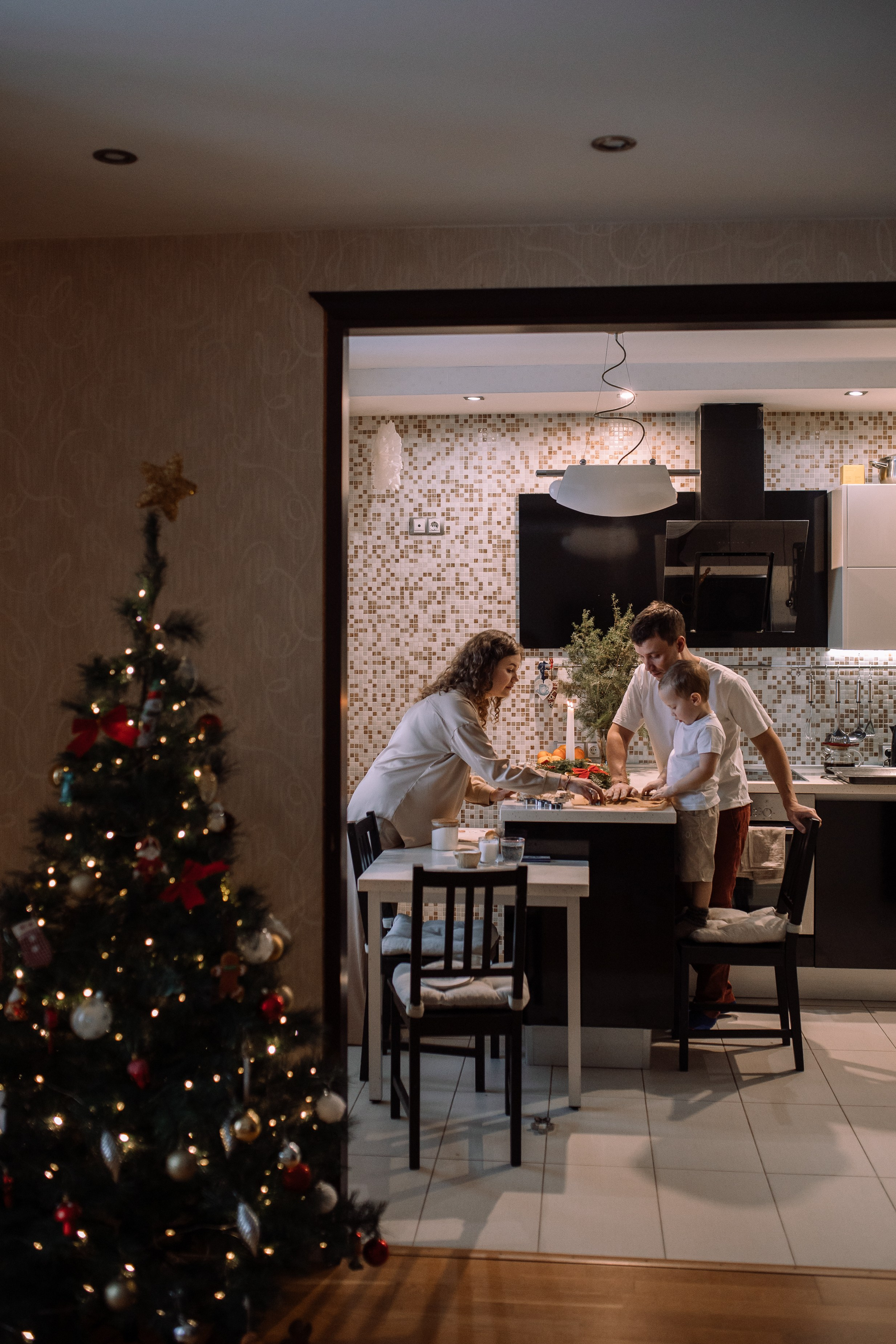 Мария с семьей. Семейный фотограф Трусова Евгения в Екатеринбурге