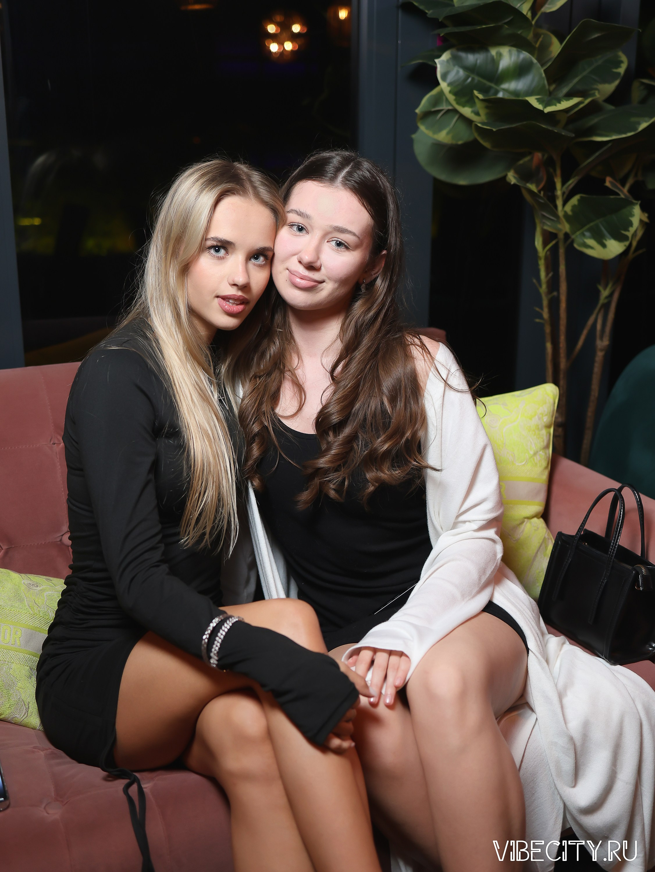 DOUBLE U. VIBECITY.RU Вайб Сити Ру Фоторепортажи Фотоотчеты Калининград