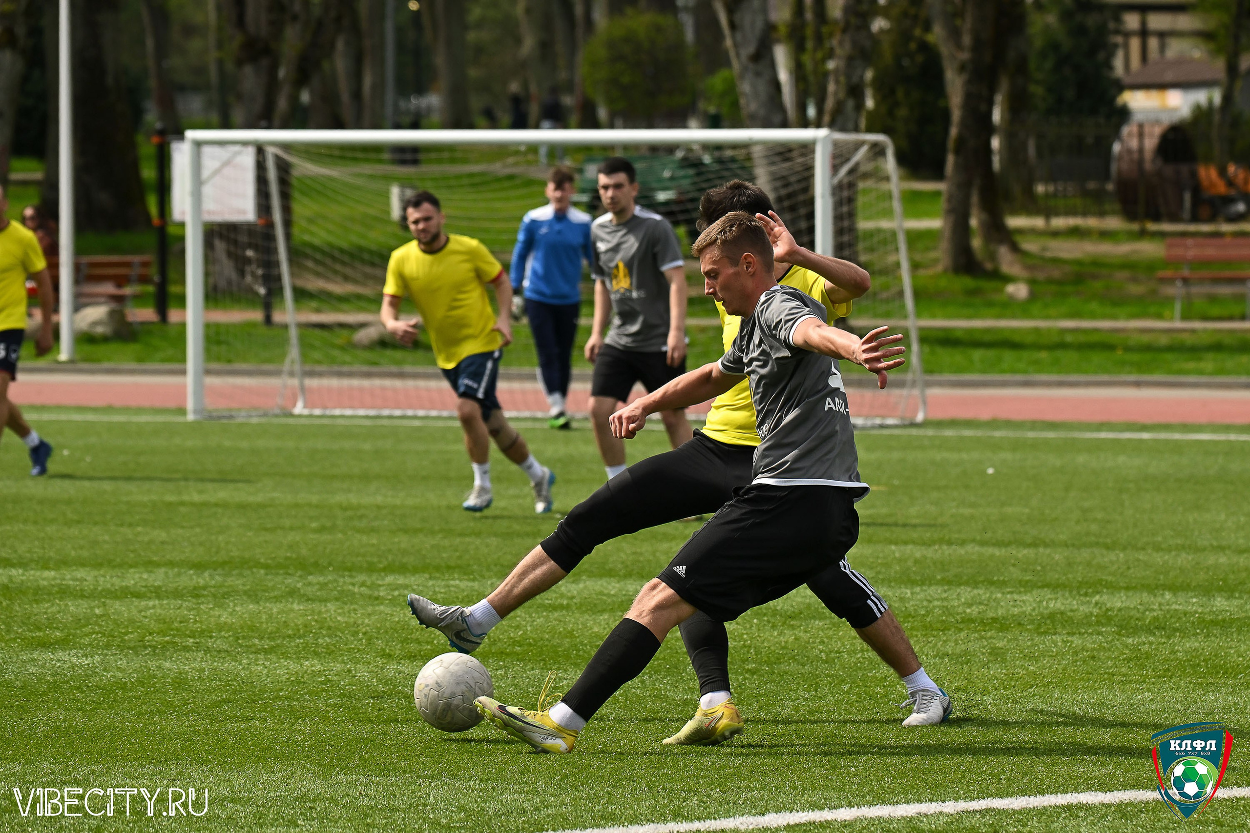 XX ЧЕМПИОНАТ КАЛИНИНГРАДСКОЙ ЛФЛ КАНЦМАРКЕТ39 сезона 2024–2025 гг. VIBECITY.RU Вайб Сити Ру Фоторепортажи Фотоотчеты Калининград