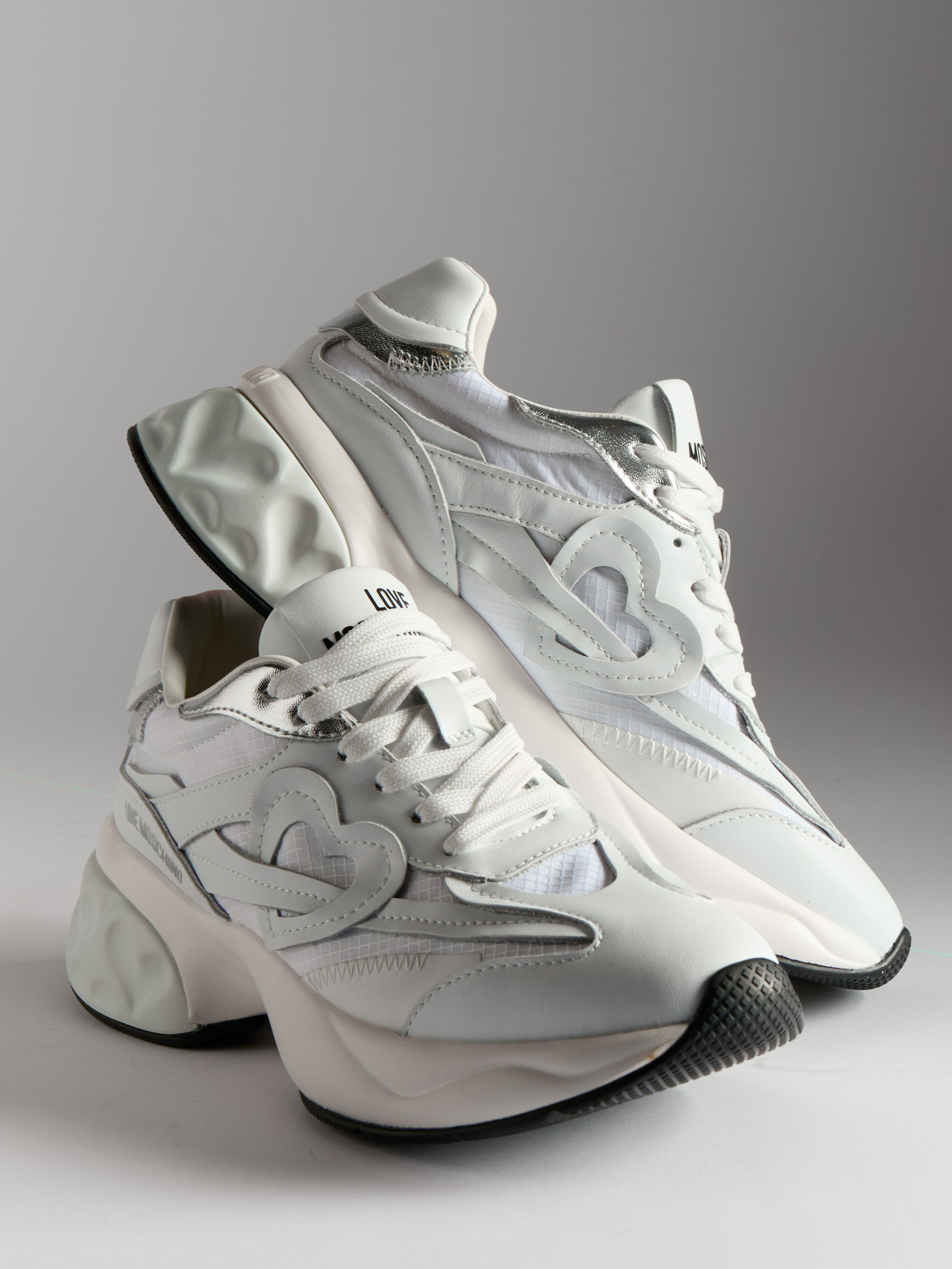 Предметный фотограф в Москве Евгений Шубин