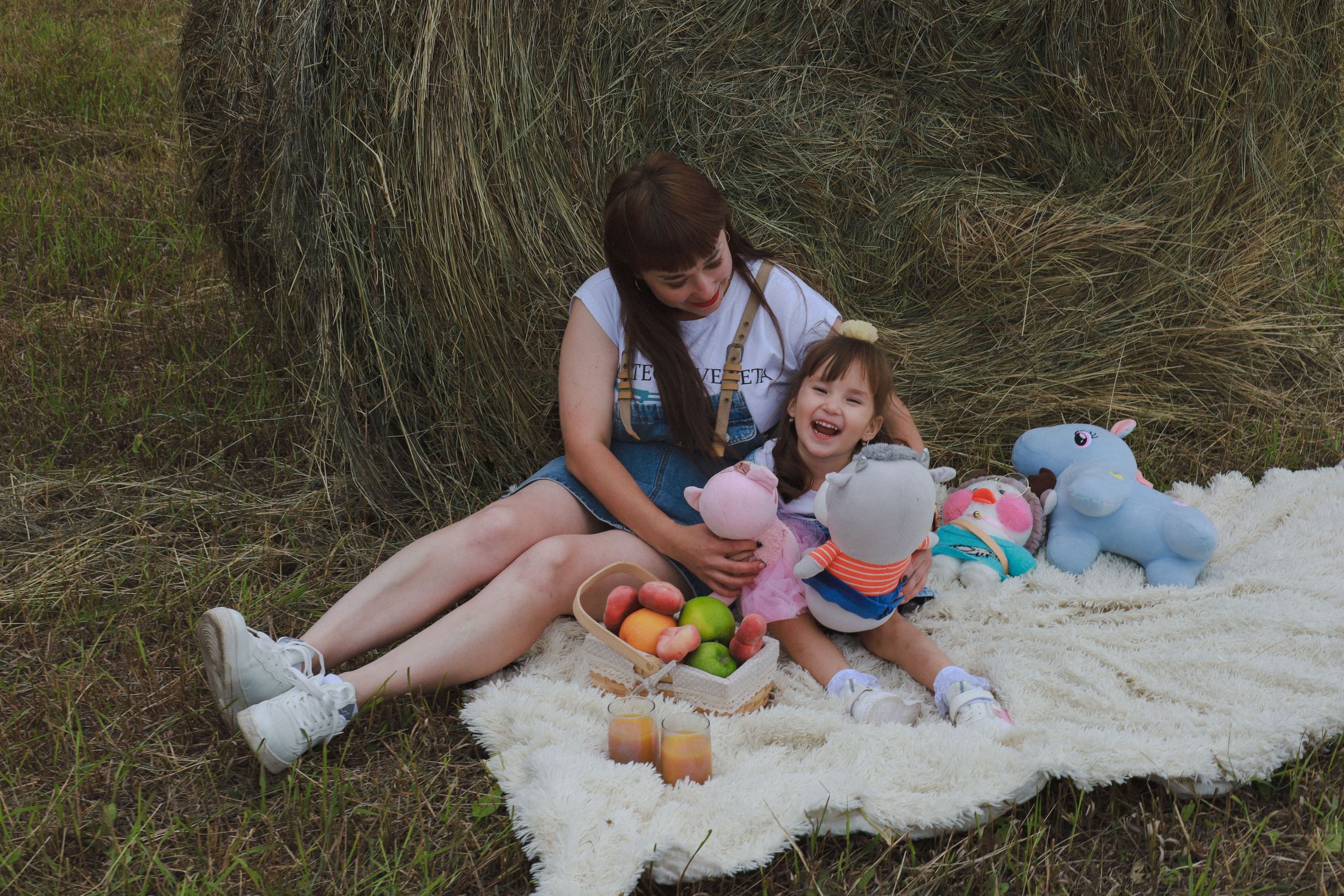 Юля и Ева. Фотограф Нестратенко Станислав г. Шилка, г. Чита