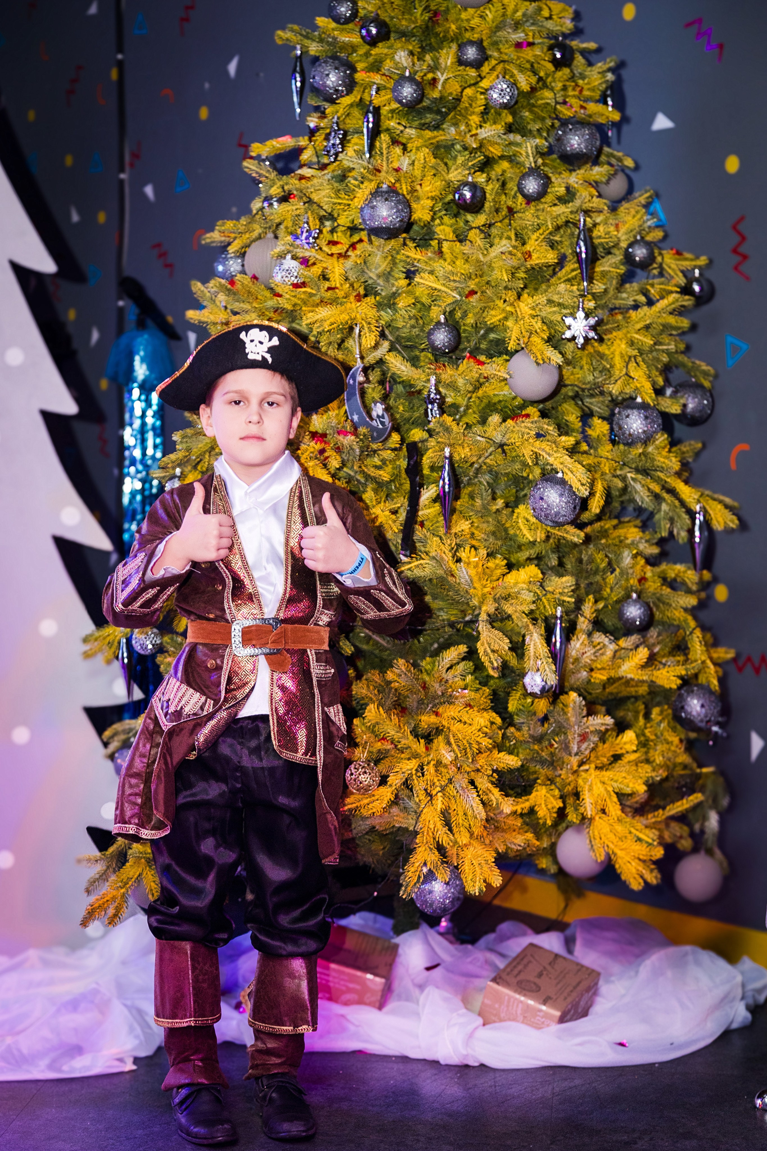 Новогодние утренники. Детский фотограф видеограф в Хабаровске Михаил Орлов