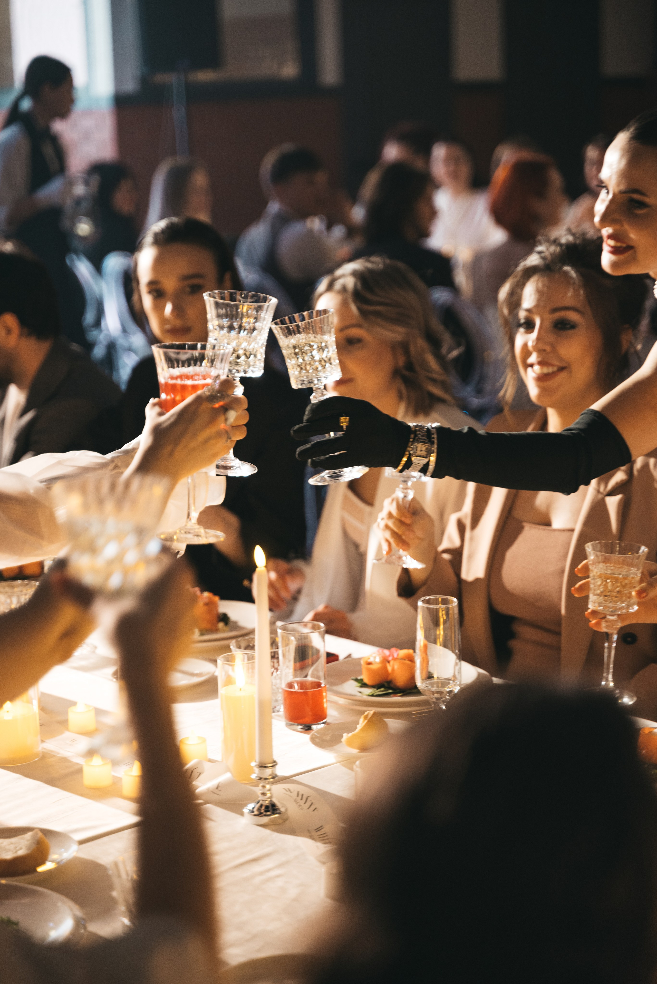 WhiteRoom Pre-wedding. Репортажный и свадебный фотограф в Сургуте