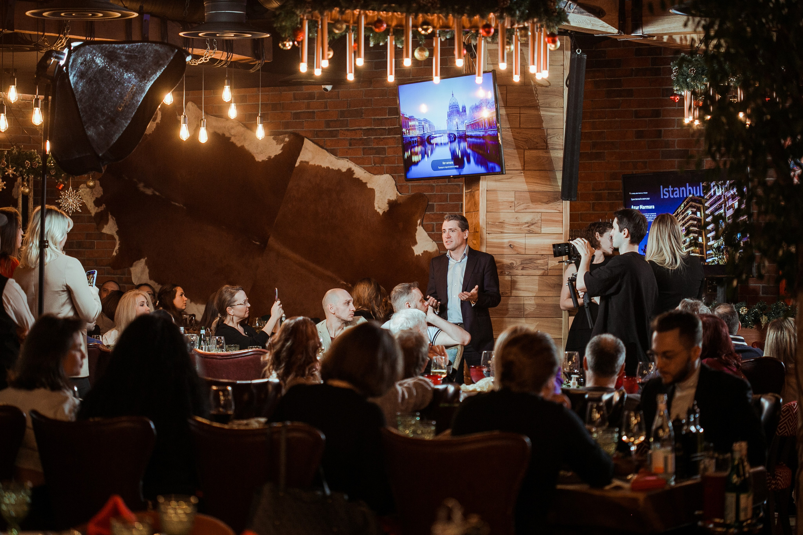 Презентация турецких апартаментов от агентства недвижимости. Репортажный фотограф Борис Геер