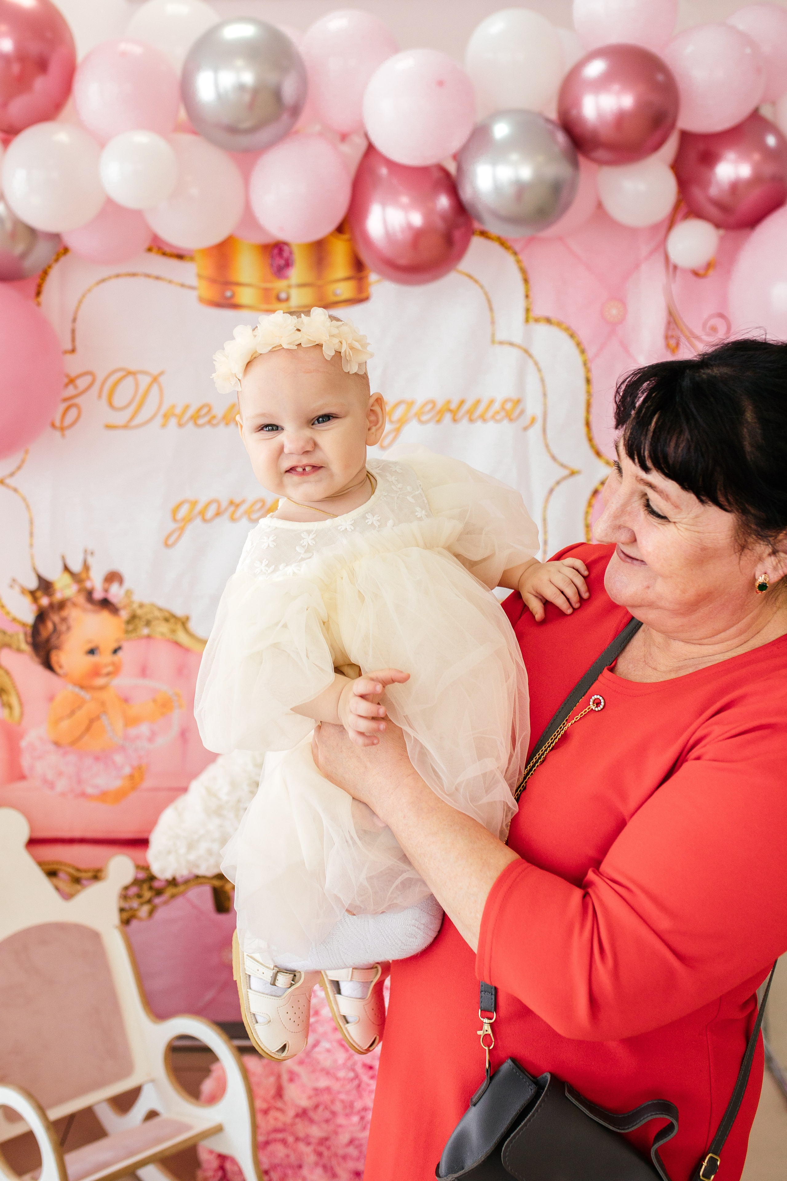 ВИКТОРИЯ 1 ГОД. Свадебный и семейный фотограф в Курске и Курчатове