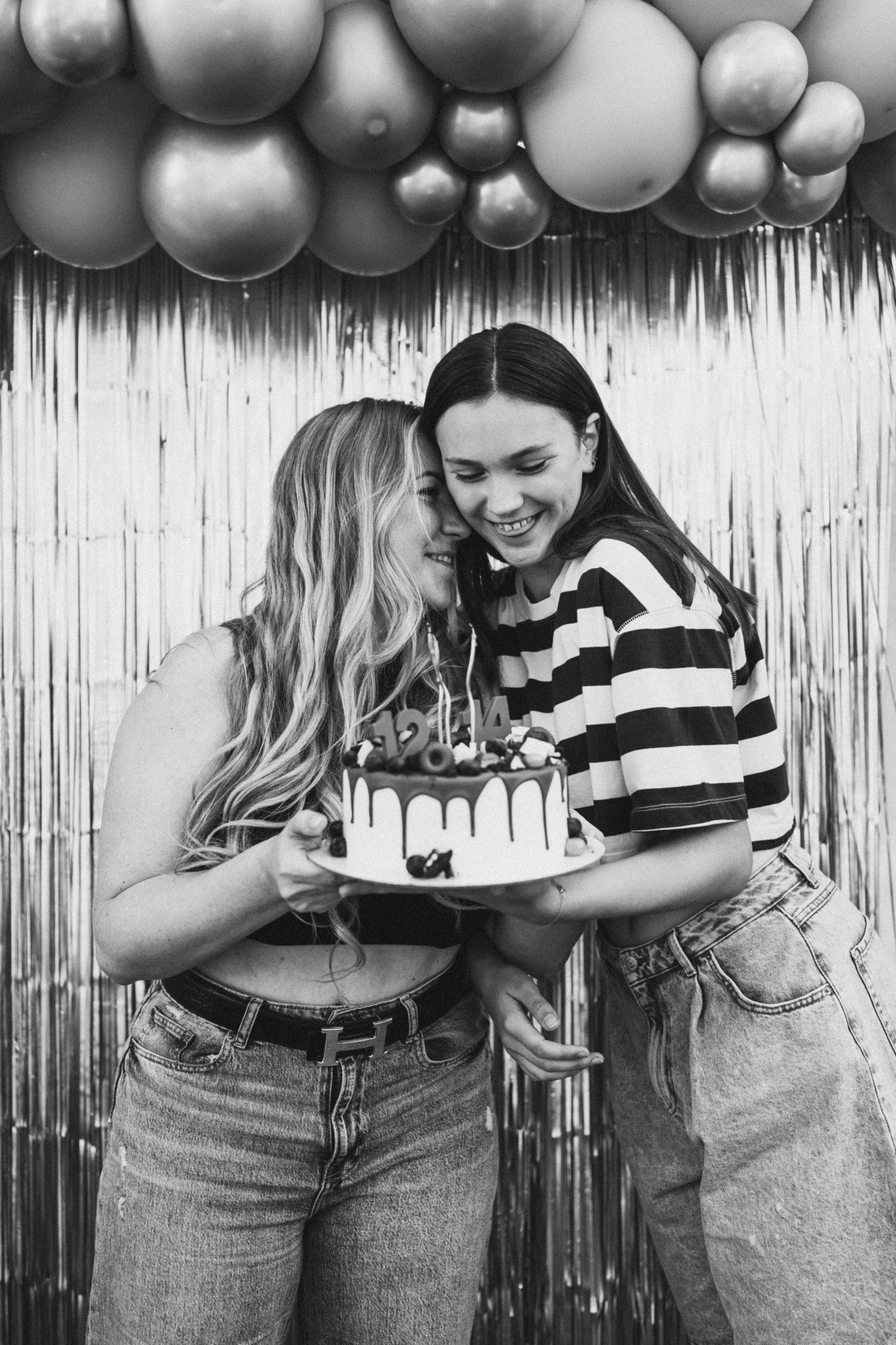 Тая и Архип отмечают День Рождения. Семейный и детский фотограф и видеограф в Москве, Серпухове и Тарусе Валерия Сорокина