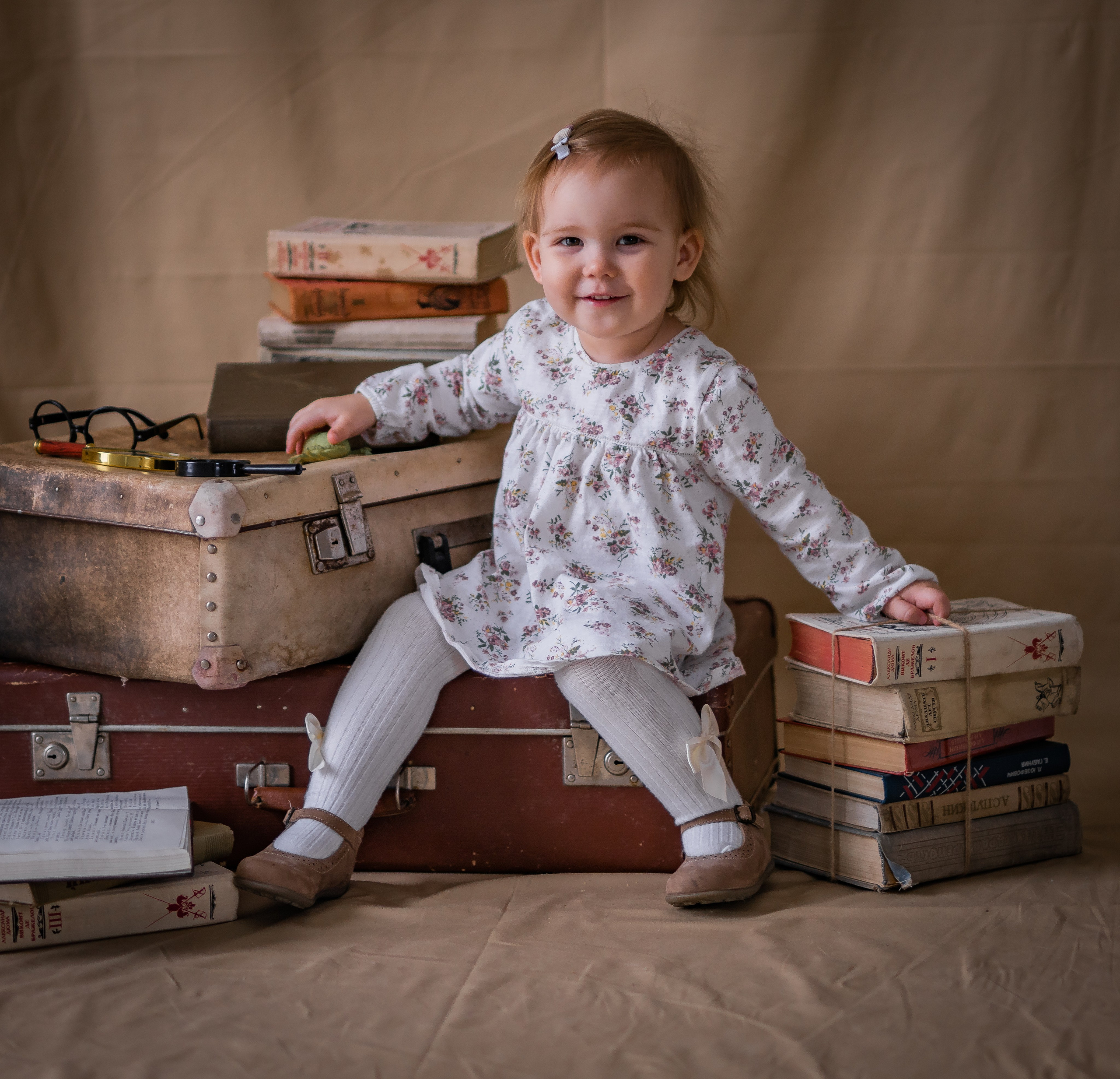 Книжные истории. Семейный фотограф Ефремова Виктория