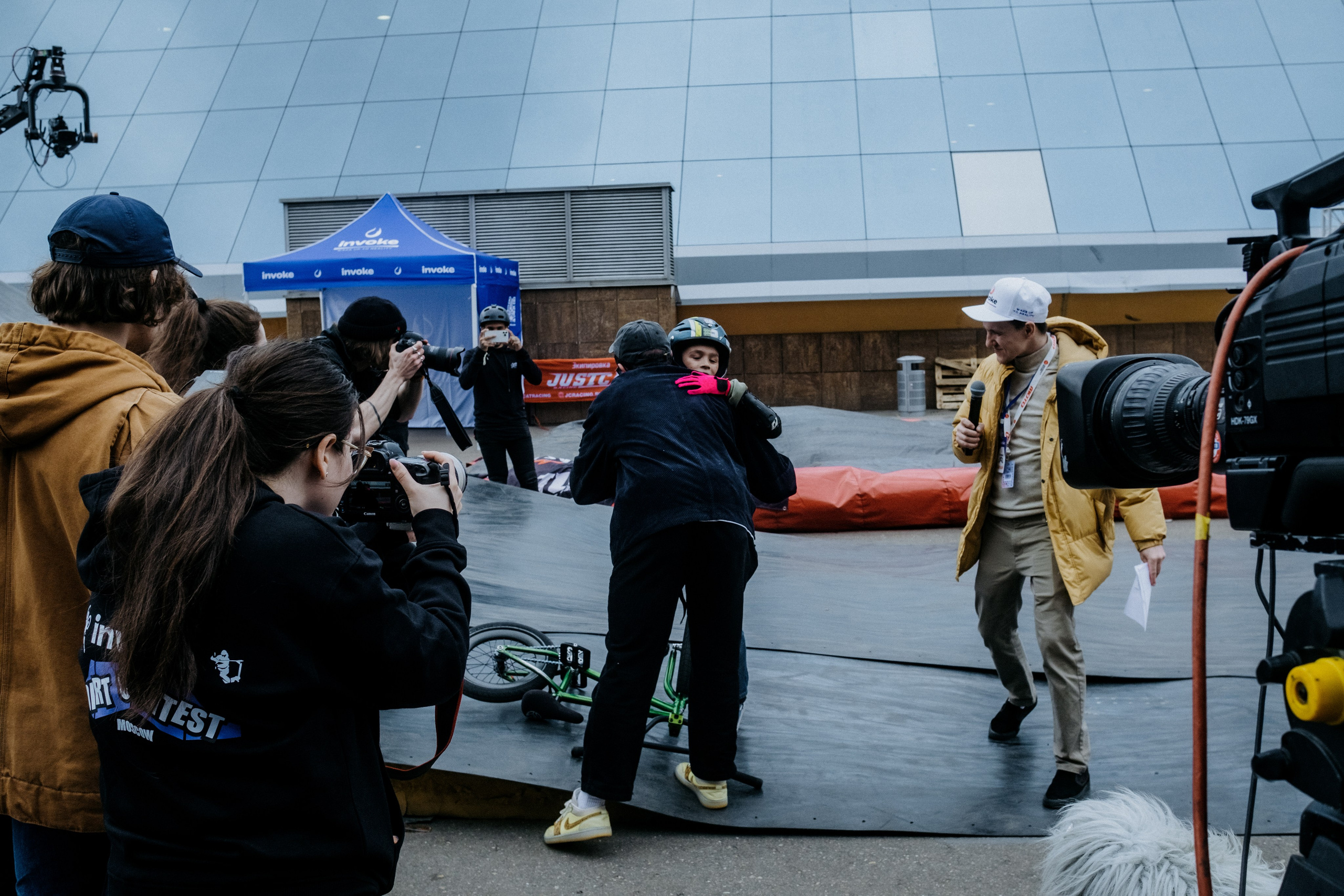 INVOKE DIRT CONTEST. Репортажный и портретный фотограф в Москве Илья Спиридонов