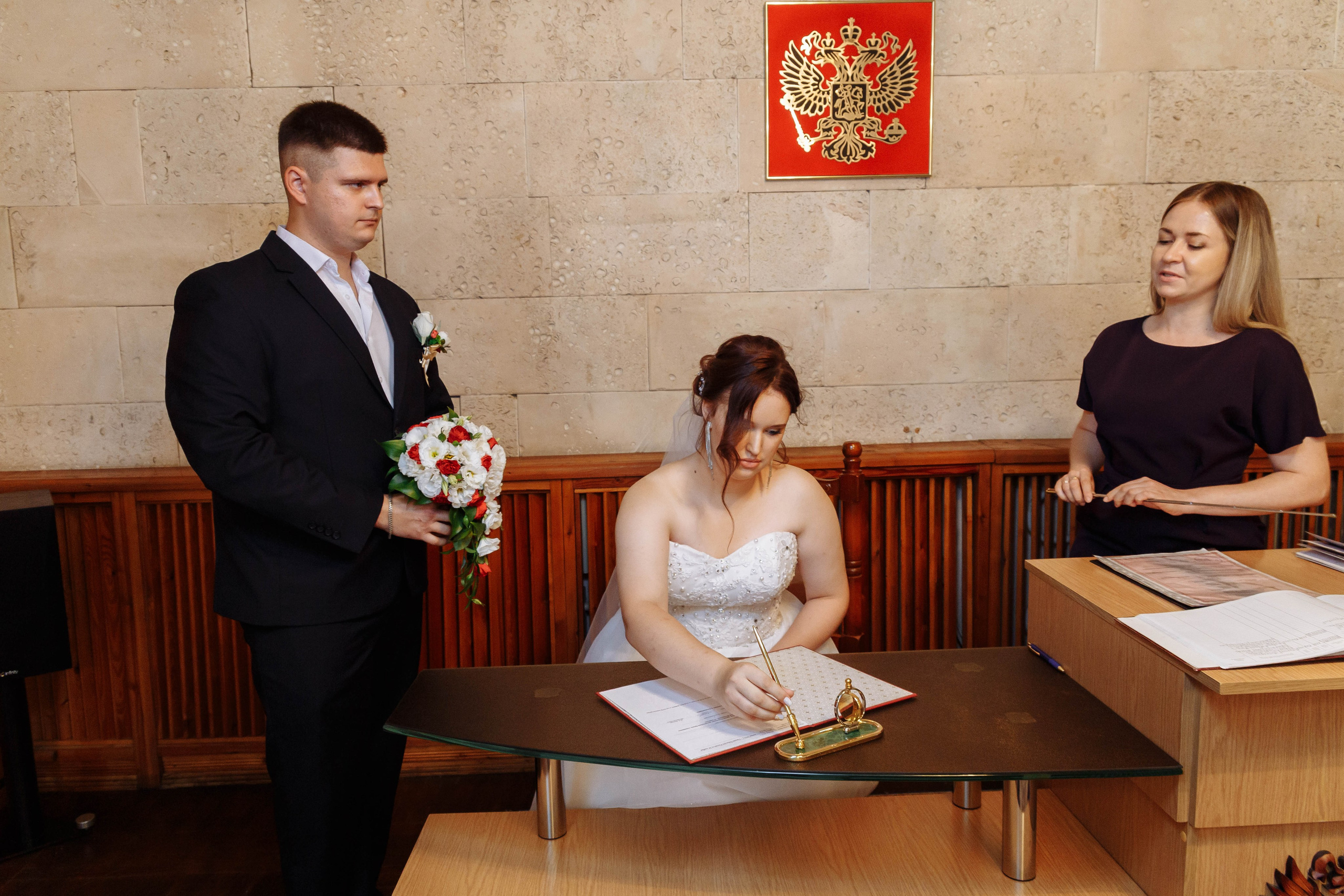 Татьяна и Виктор: настоящая русская свадьба. Событийный фотограф Максим Бескоровайновнов