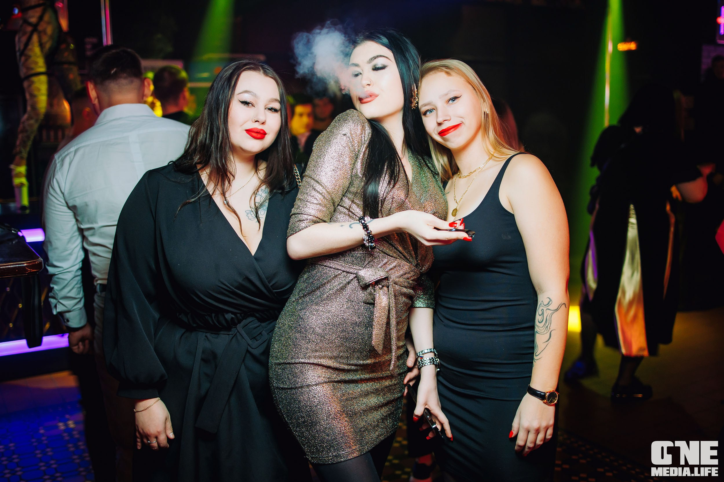 Фоторепортаж из бара XxxX. One Media Life: фоторепортажи, фотоотчеты с мероприятий и заведений