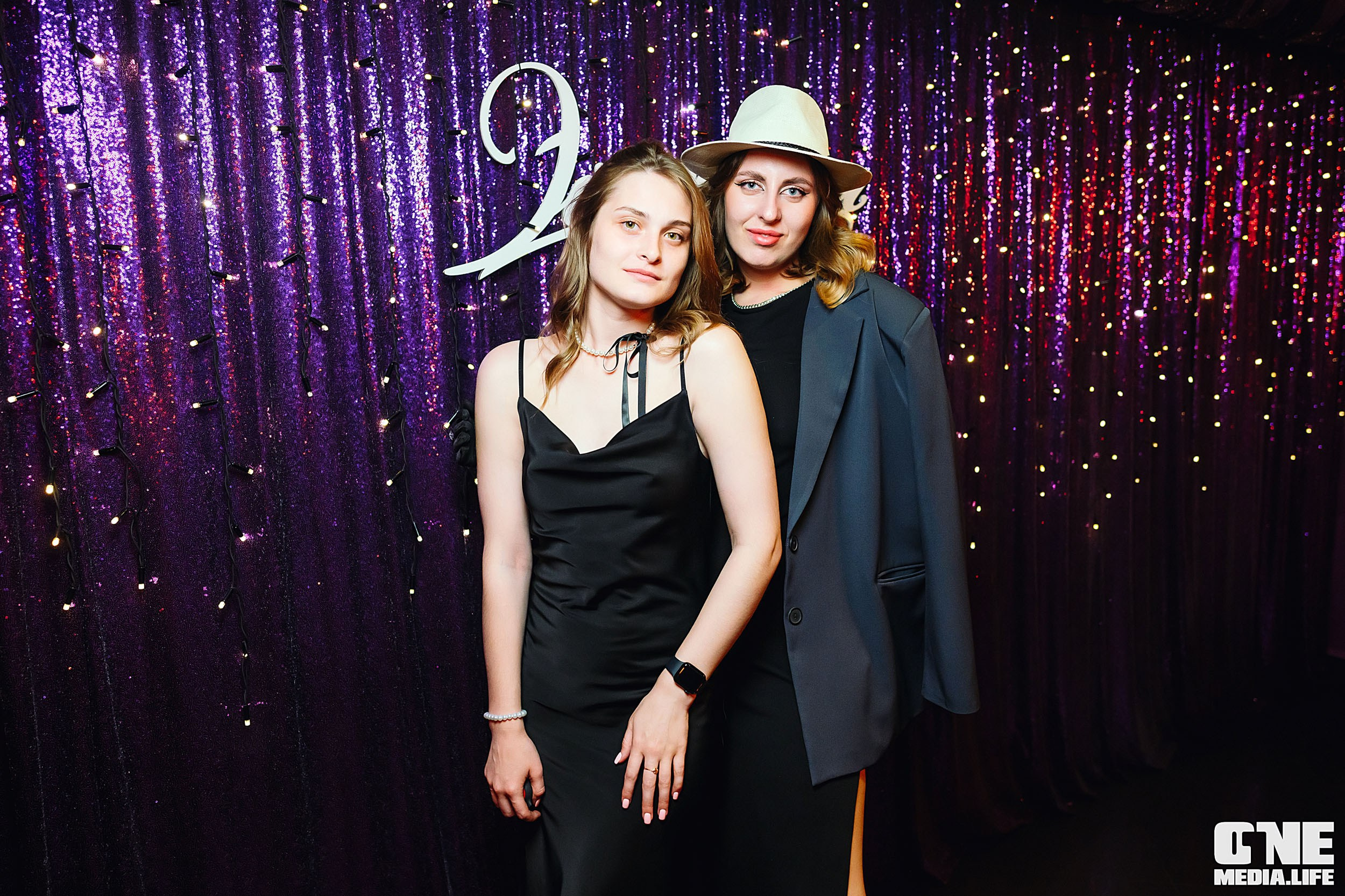 Фоторепортаж из караоке-клуба Эйфория. One Media Life: фоторепортажи, фотоотчеты с мероприятий и заведений