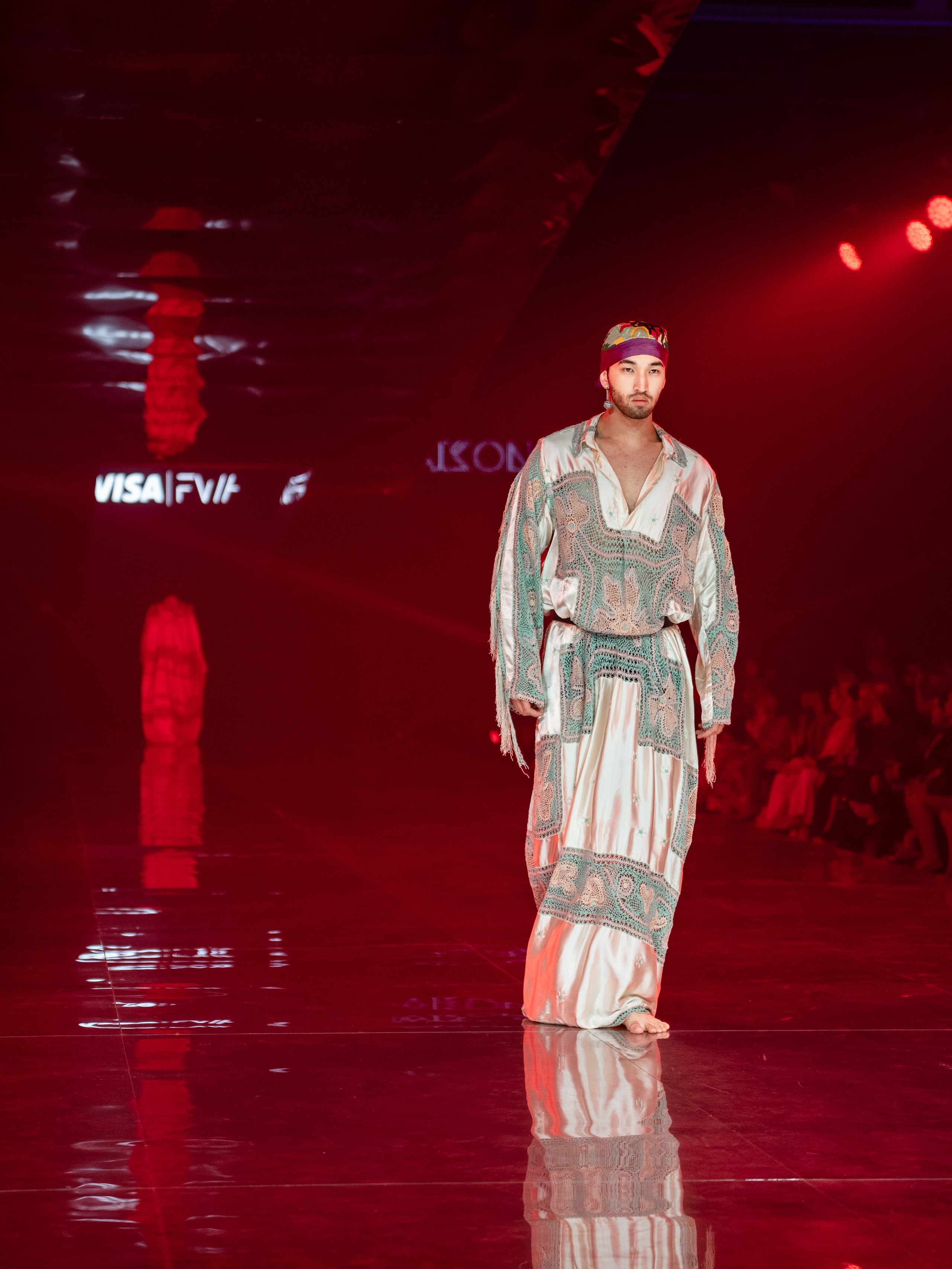 Visa Fashion week Maison Artc. Сайт Алматинского НЮ АРТ, будуар и фэшн фотографа Дениса Карпенко