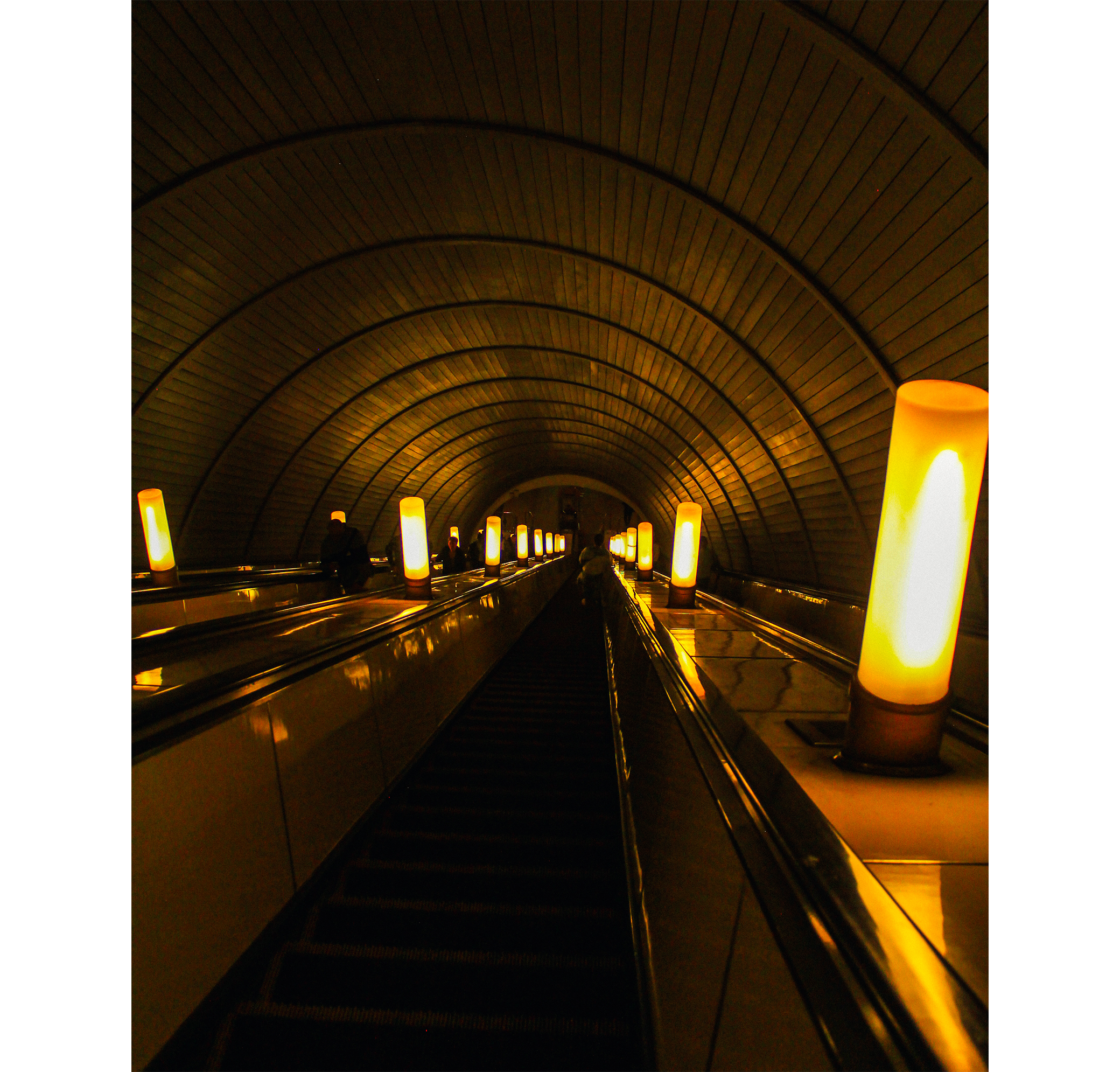 MOSCOW TAPE. Фотограф/дизайнер в Екатеринбурге Хитрый Дмитрий