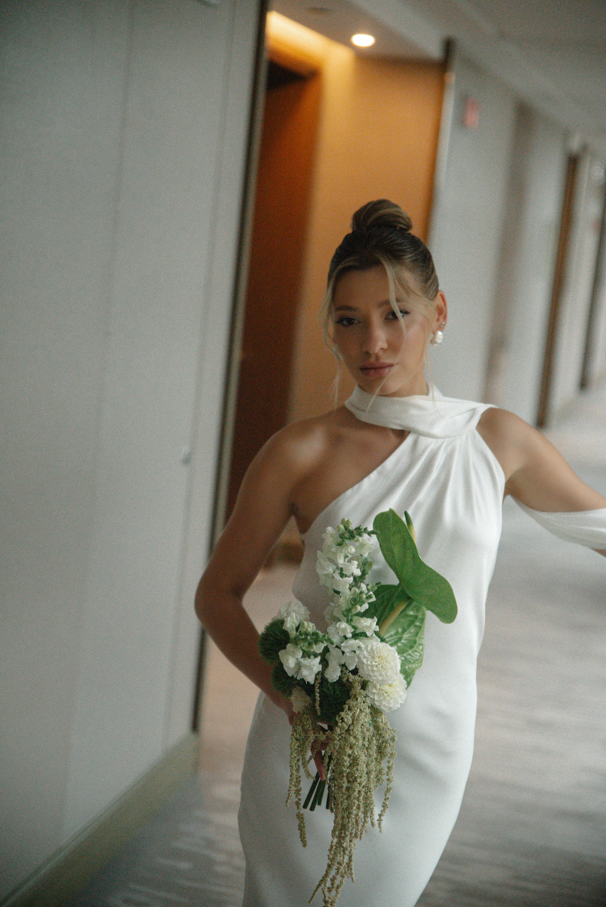 Александр & Ирина (отель/роспись). Свадебный, семейный, женский фотограф в Москве, Мытищах, Королёве Ксения Узилле