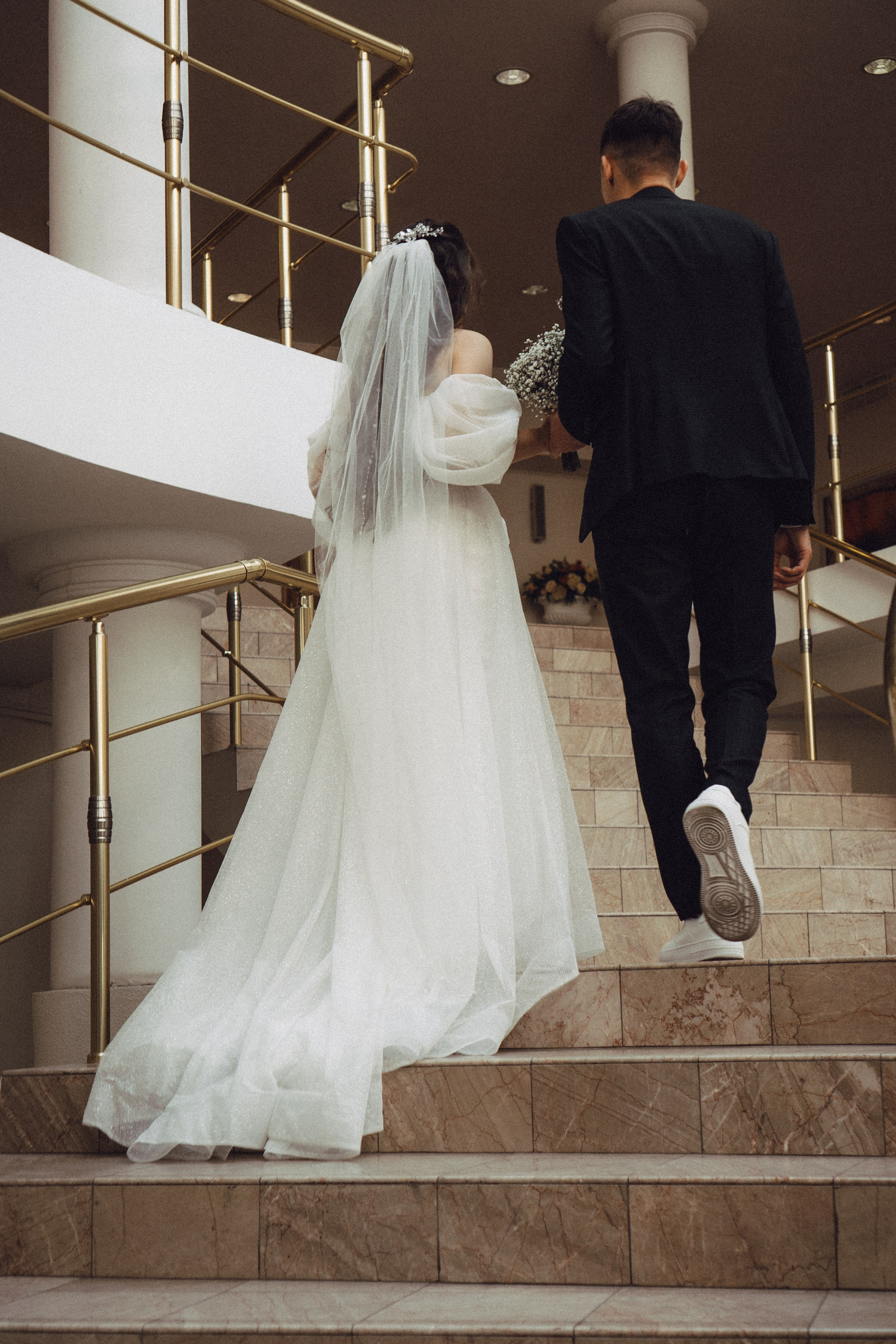 СВАДЕБНАЯ СЬЕМК В ПАРКЕ 300-ЛЕТИЯ. Профессиональный фотограф, Санкт-Петербург — Виктория Богомолова