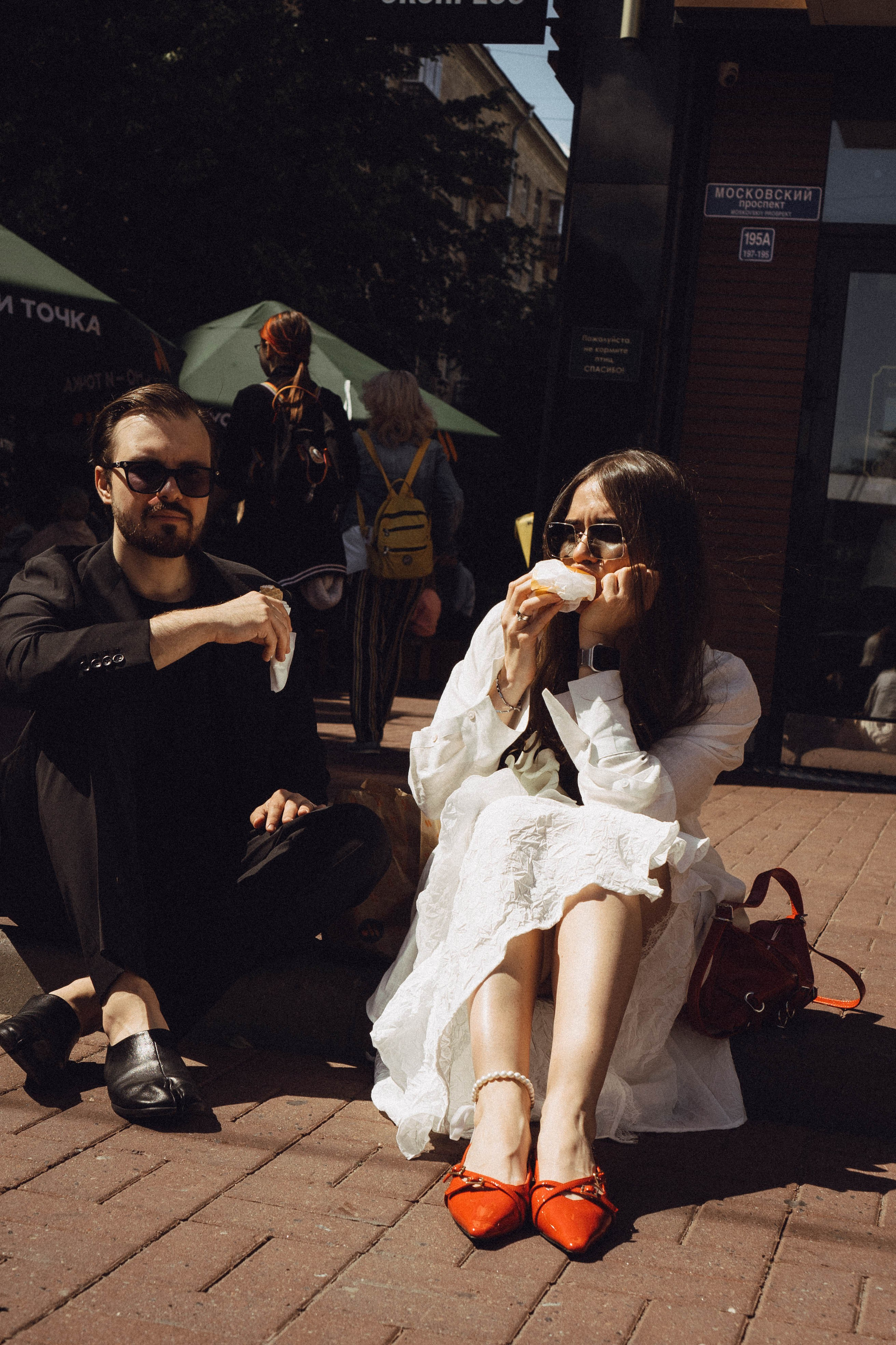 СВАДЕБНАЯ СЬЕМКА В ПАРКЕ ПОБЕДЫ И ПРОГУЛКА ПО МОСКОВСКОМУ ПРОСПЕКТУ. Профессиональный фотограф, Санкт-Петербург — Виктория Богомолова