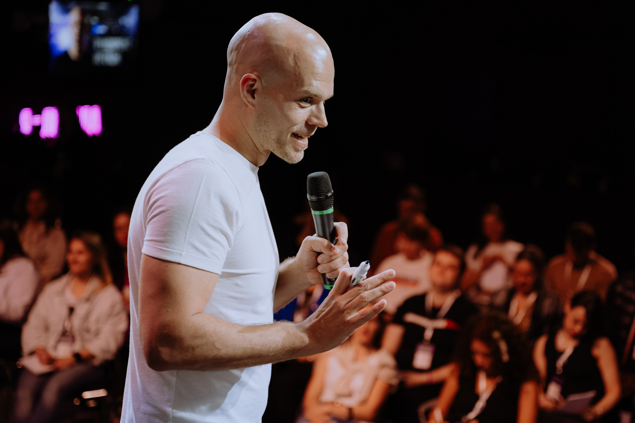 Сергей Артемьев на тренинге