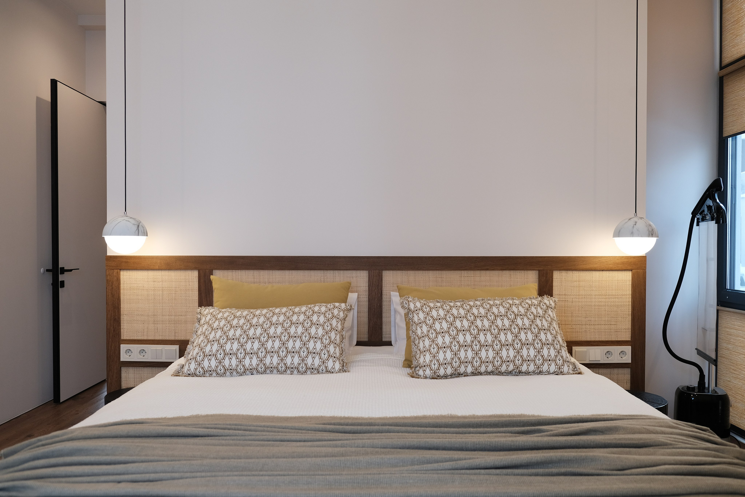 Интерьеры и Экстерьеры. Портреты и репортажные съемки с душой: ваш уникальный момент в объективе Руфата, профессионального фотографа Алматы