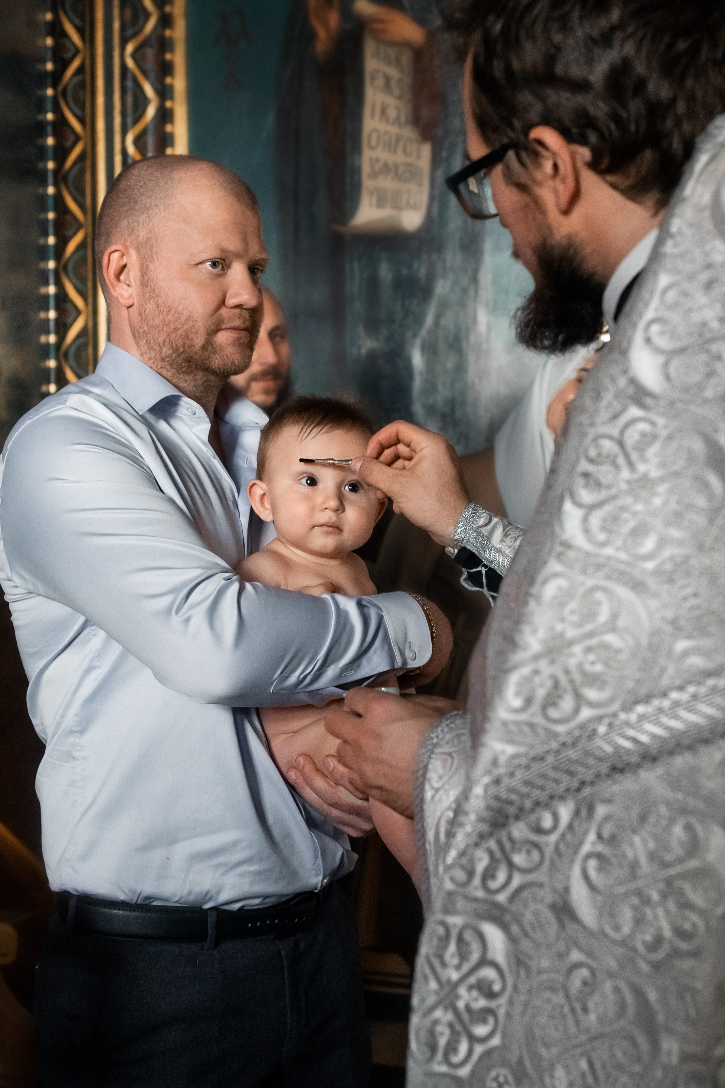 Крещение в Успенском храме. Фотограф на крещение и венчание, семейный фотограф в Санкт-Петербурге