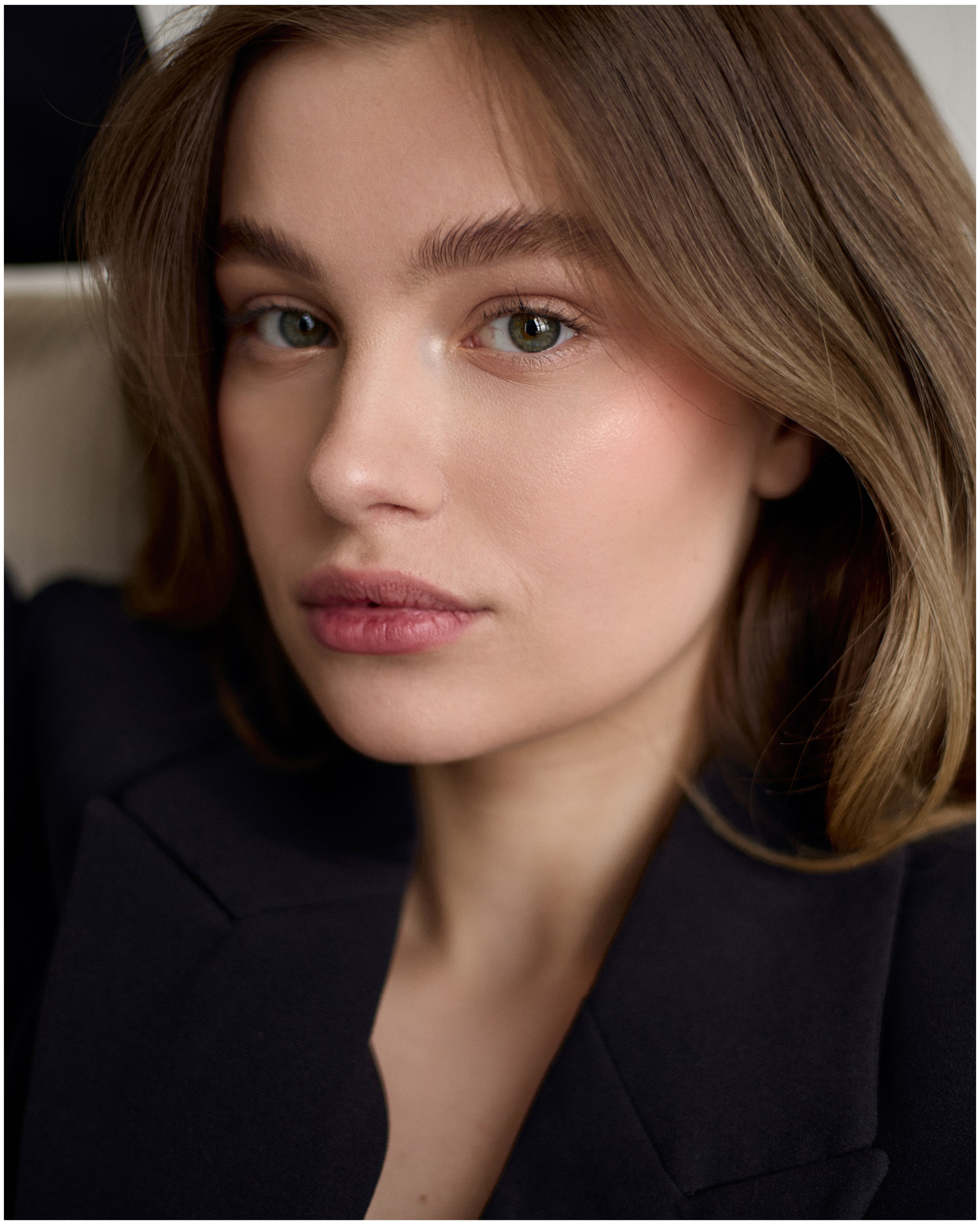 Nina. Фотограф для брендов и индивидуальных фотосессий в Москве