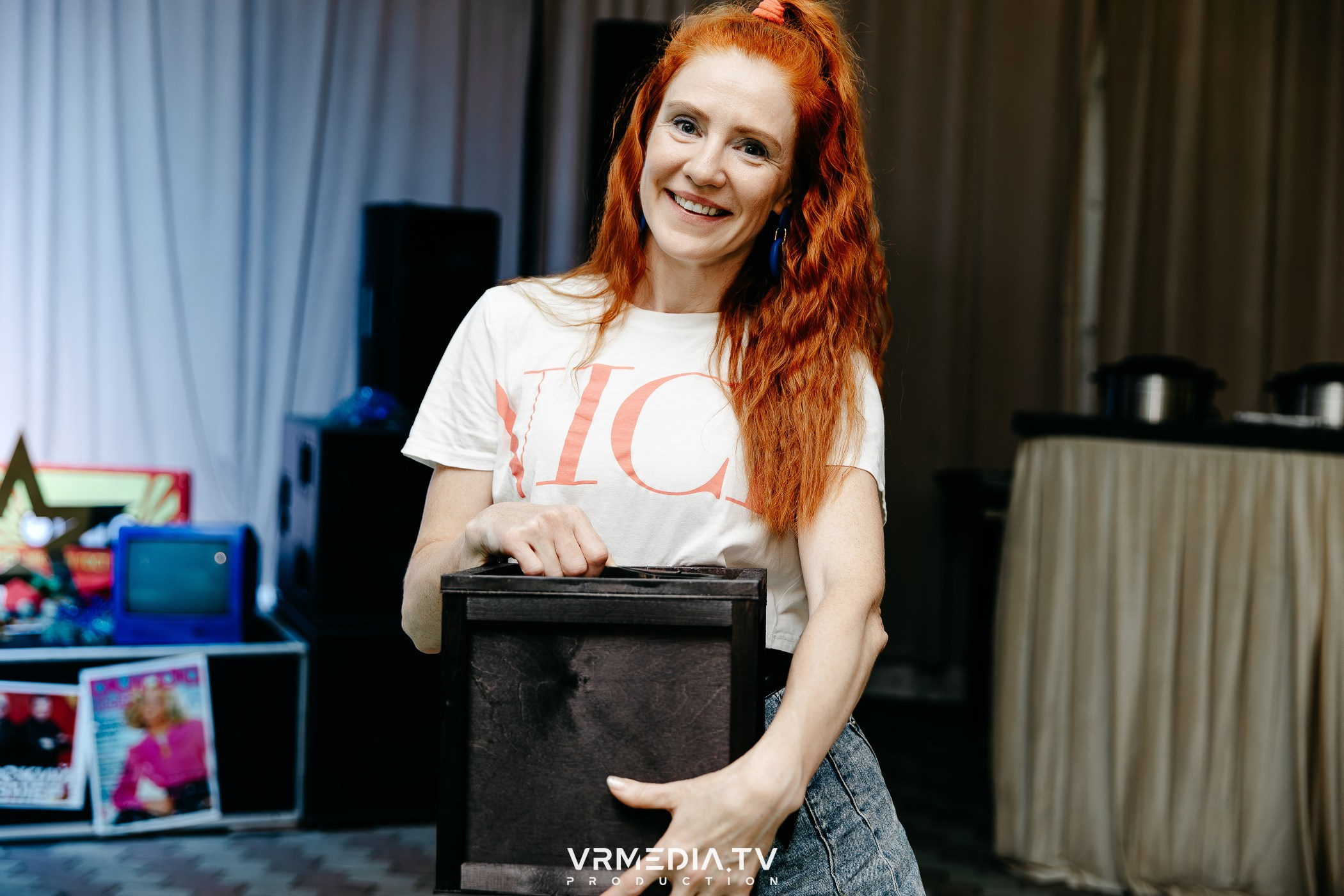 «Назад в 90-е!» в ресторане «Империя»