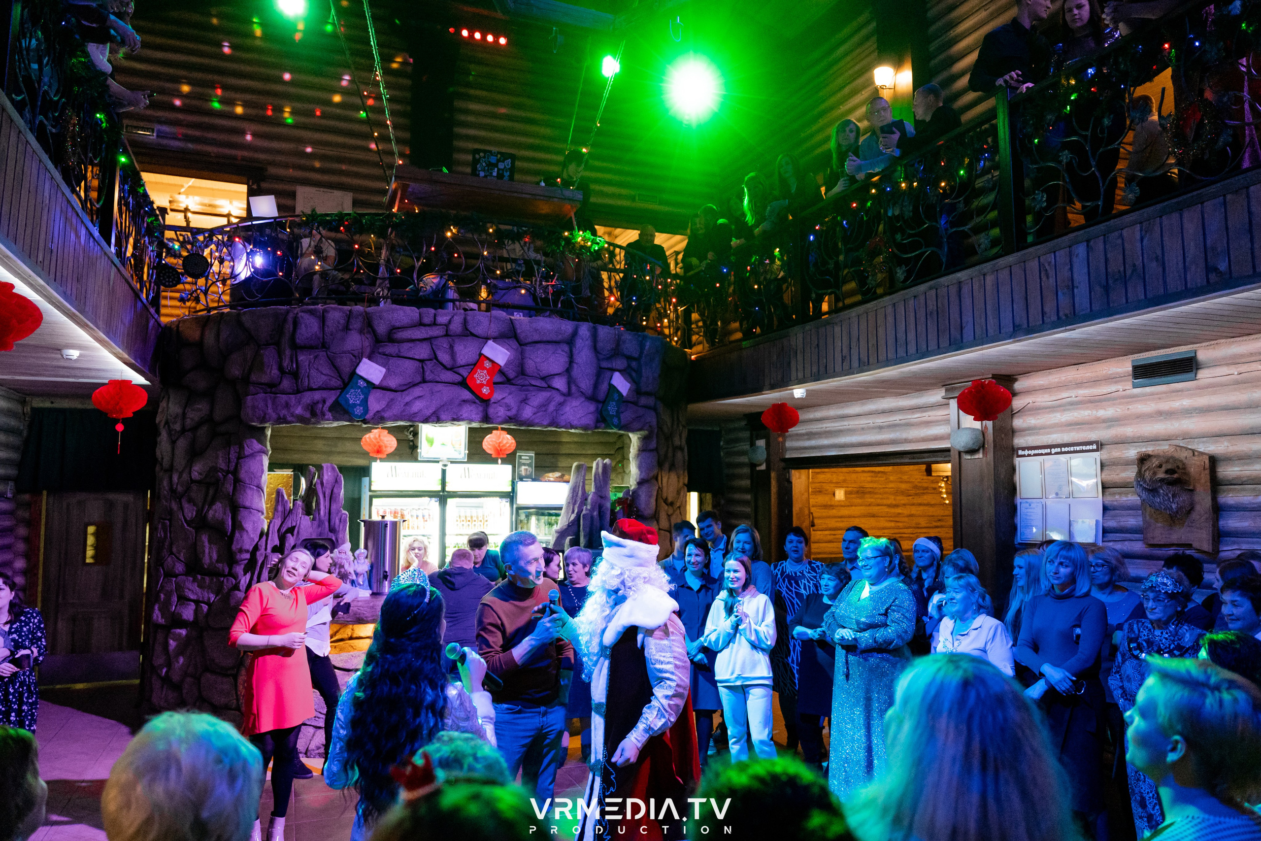 Новогодний вечер «У Петровича»