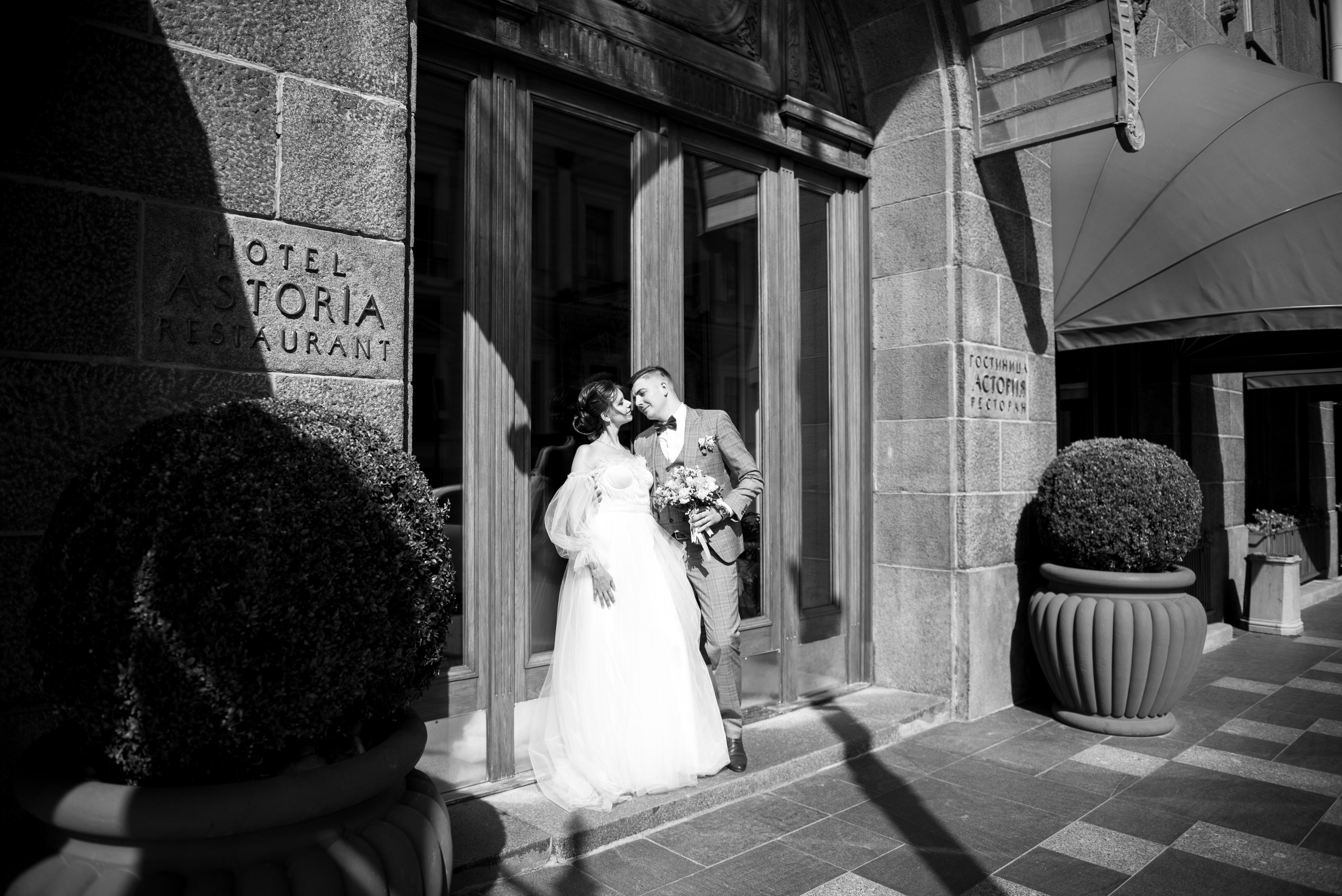 Лето в Санкт-Петербурге. Антон и Кристина. Свадебный и семейный фотограф София Невская