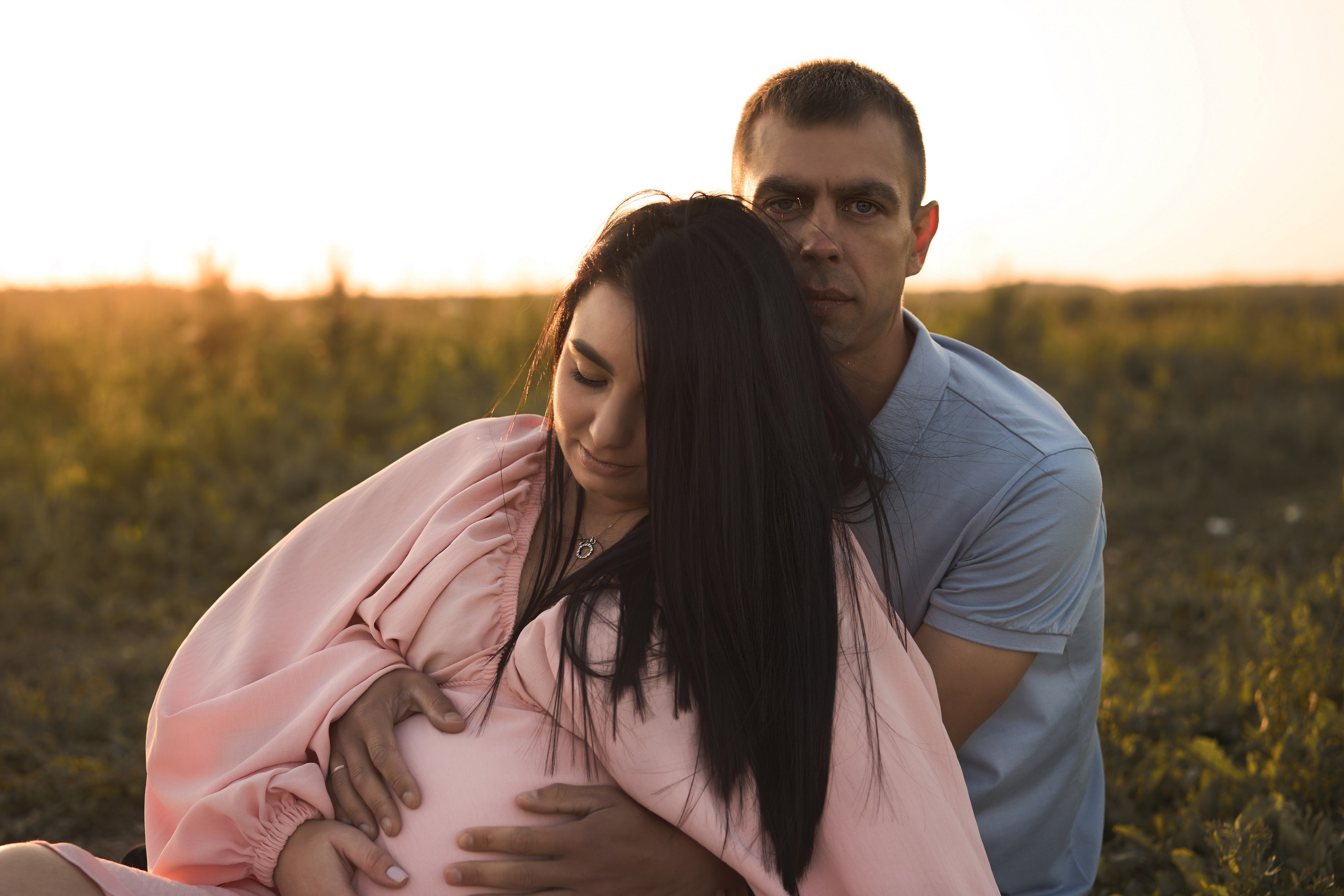 Семейная фотосессия беременность на закате. Фотограф Екатеринбург Кокшарова Александра
