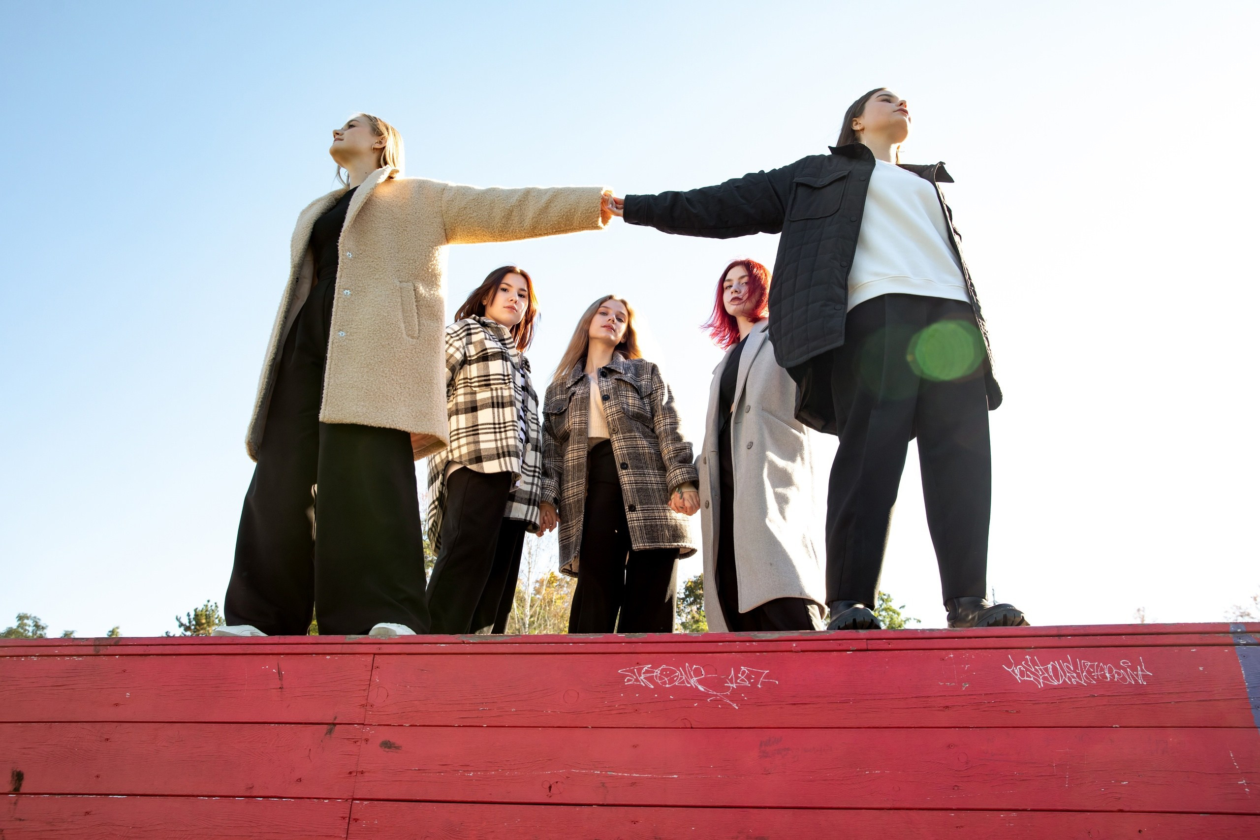 Фотосъемка на улице, в парке для школьников 9-х и 11-х классов. Выпускные альбомы Евгении Виноградовой г. Липецк