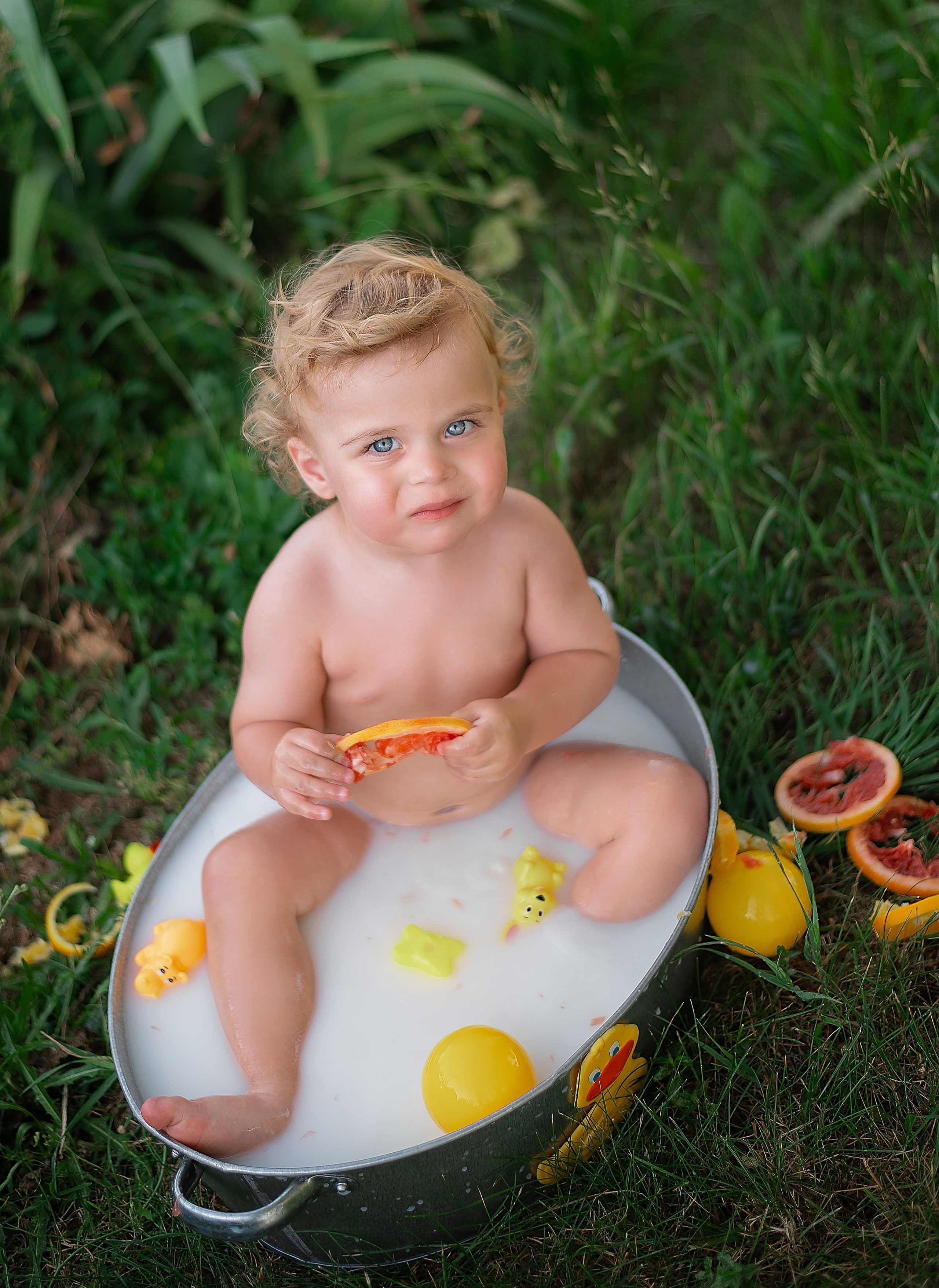 Молочная ванночка. Семейный и детский фотограф в Шатках и Арзамасе Александра Магомедова