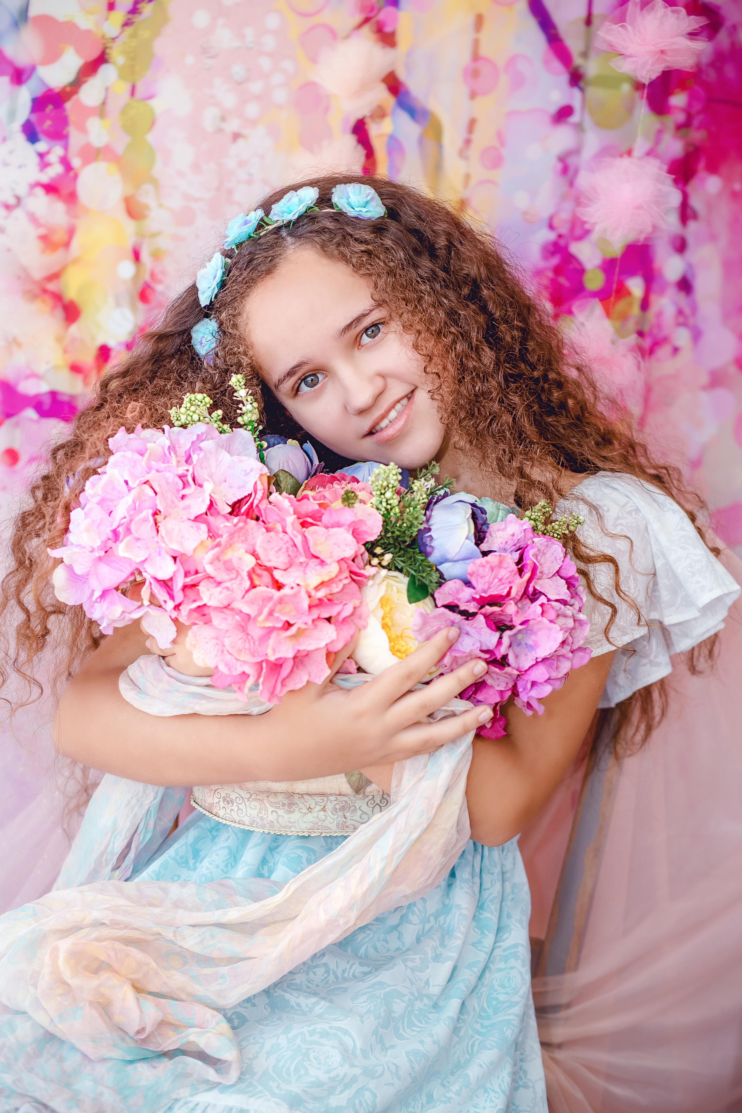Wonderful spring. Professional family and children’s photographer in Izmir Irina Eron