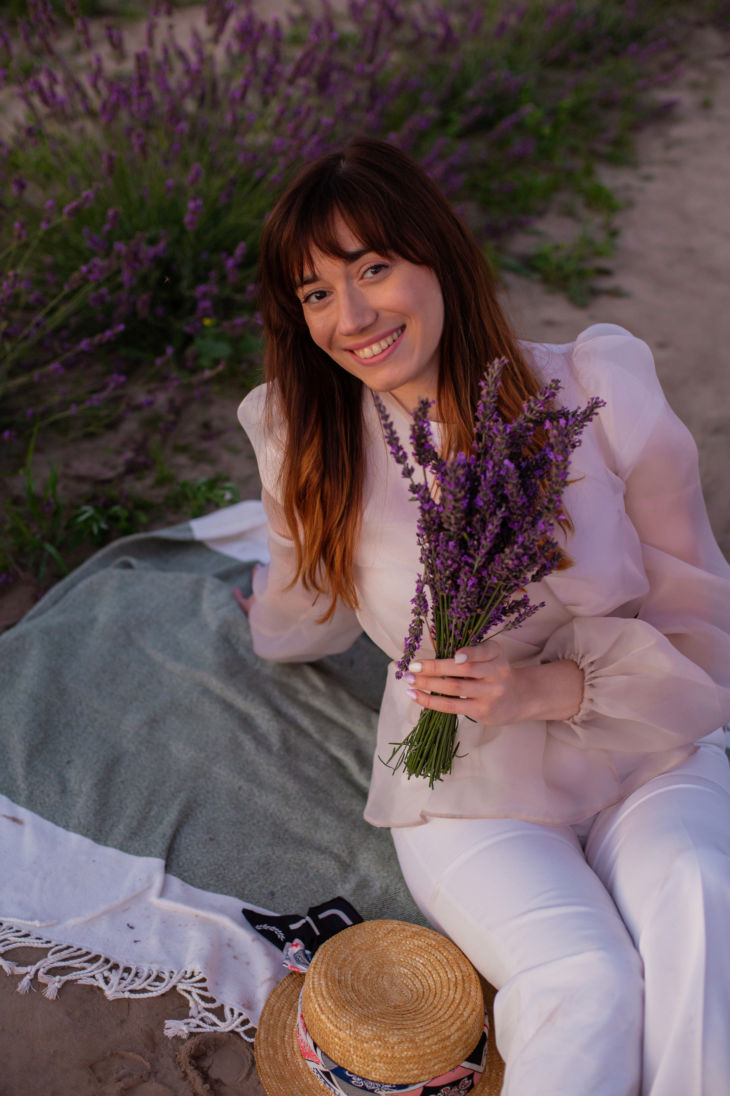 Лавандовый закат. Fotograf u Crnoj Gori-porodično fotografisanje sa djecom, lovestory, nekretnine