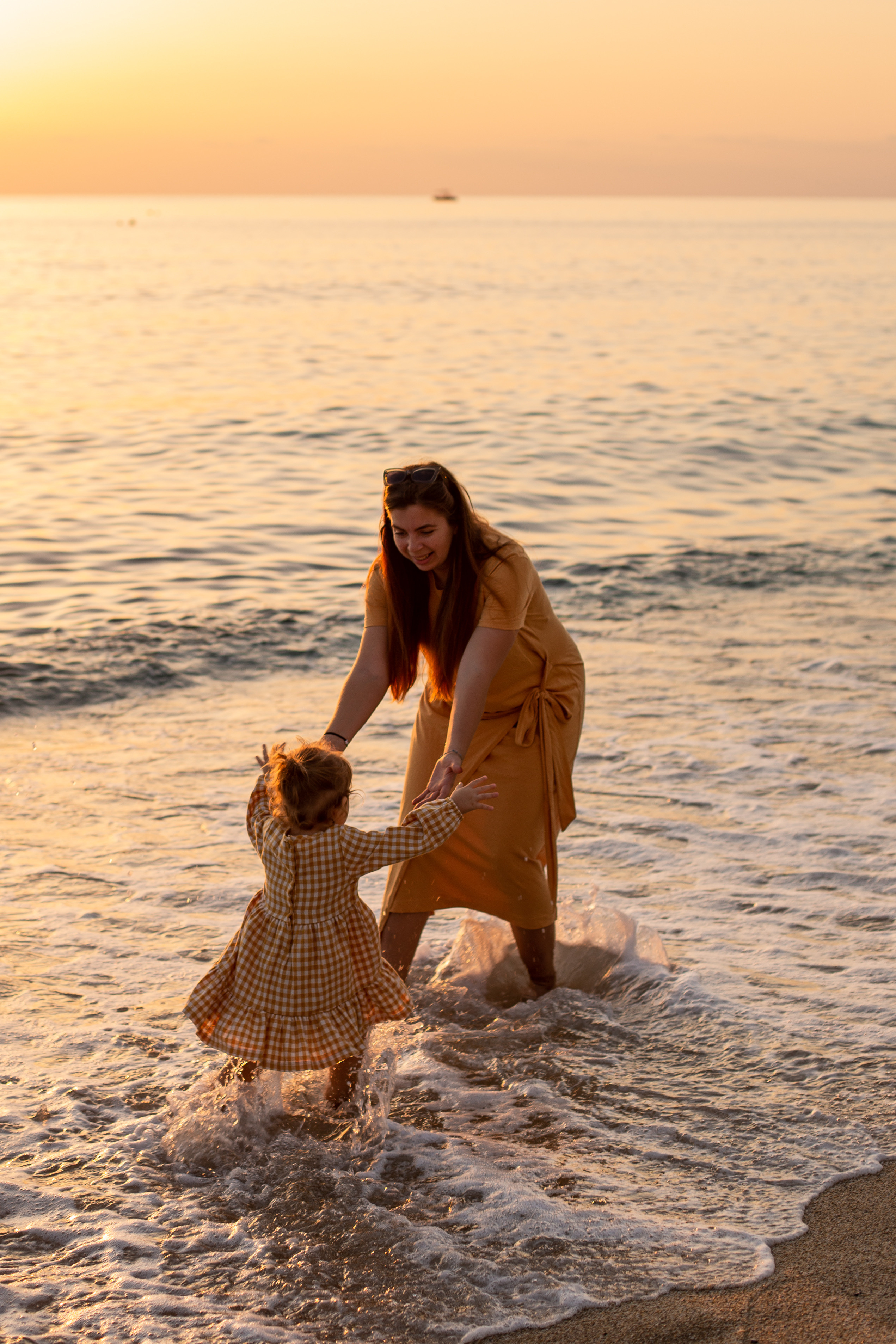 Main. Fotograf u Crnoj Gori-porodično fotografisanje sa djecom, lovestory, nekretnine