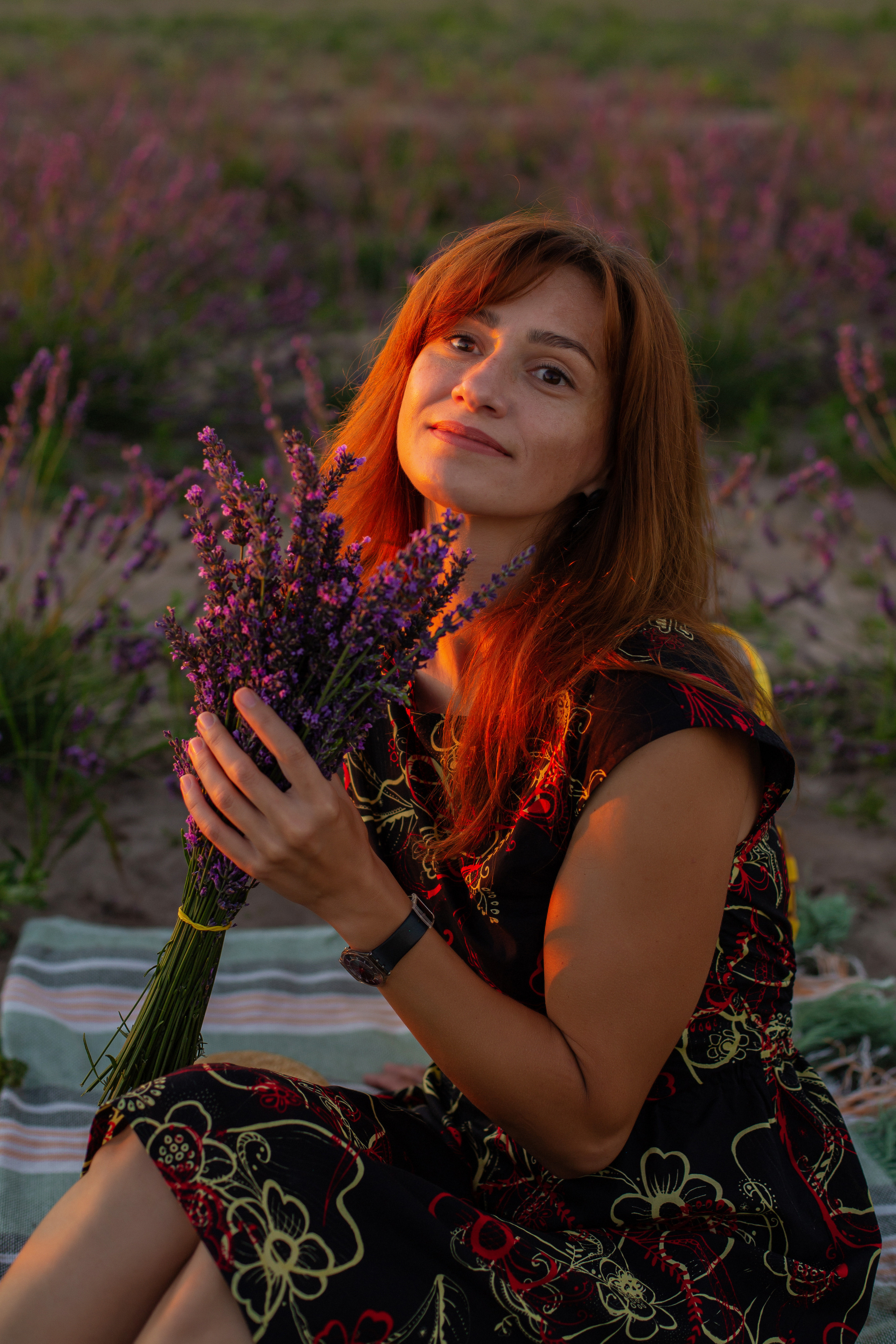 Лавандовый закат. Fotograf u Crnoj Gori-porodično fotografisanje sa djecom, lovestory, nekretnine