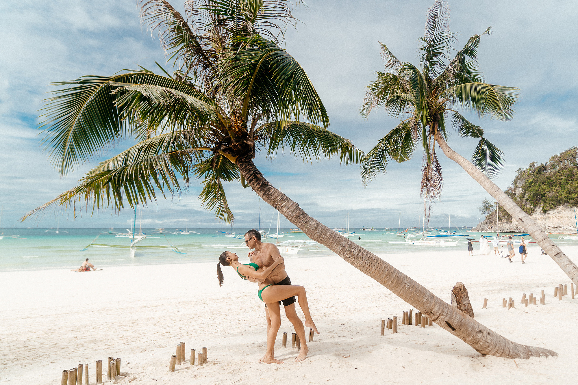 LOVESTORY ON BORACAY. Wedding and family photographer in Vladivostok Anton Blokhin