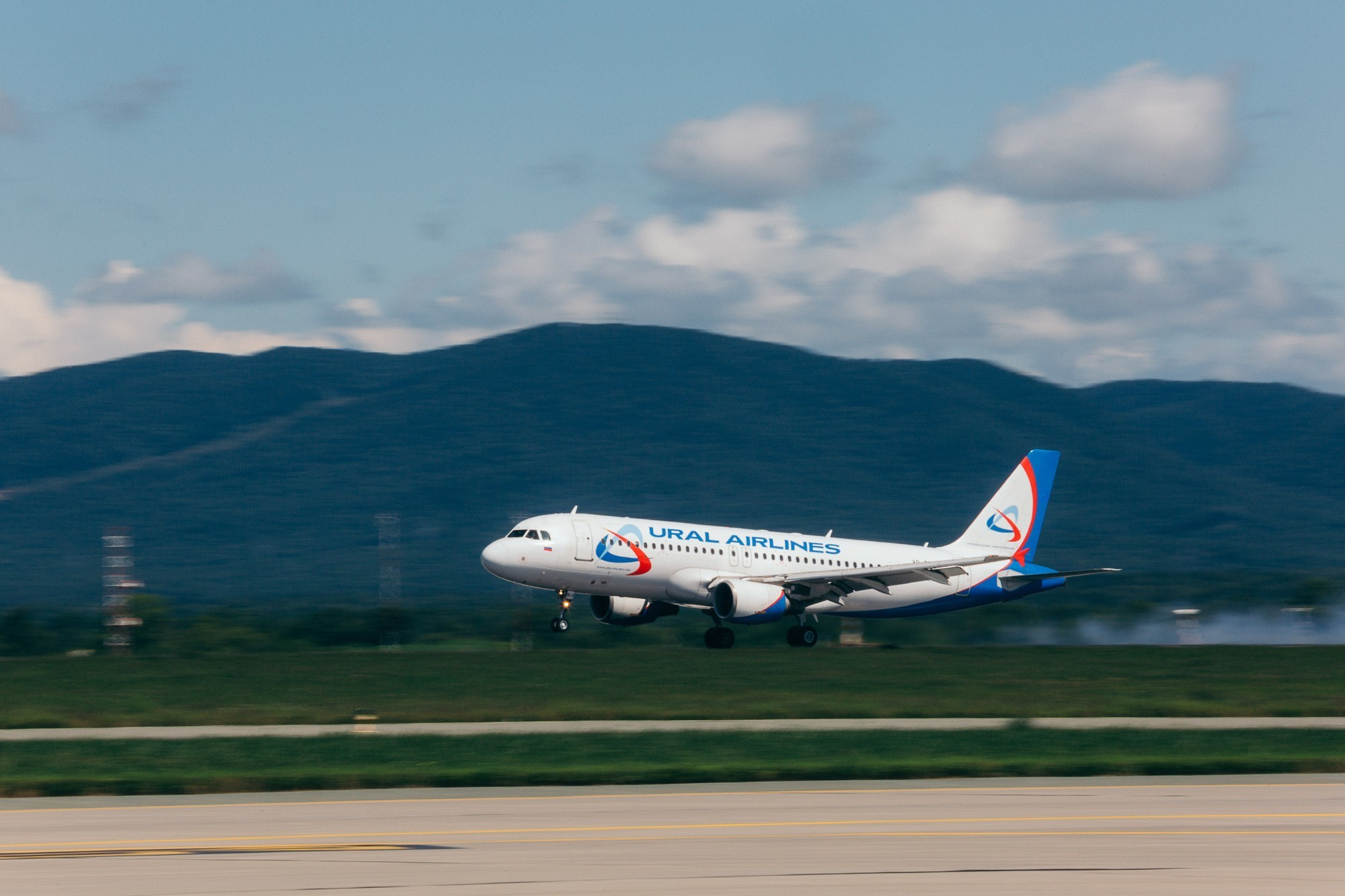 Авиаспоттинг в аэропорту Владивостока. Wedding and family photographer in Vladivostok Anton Blokhin