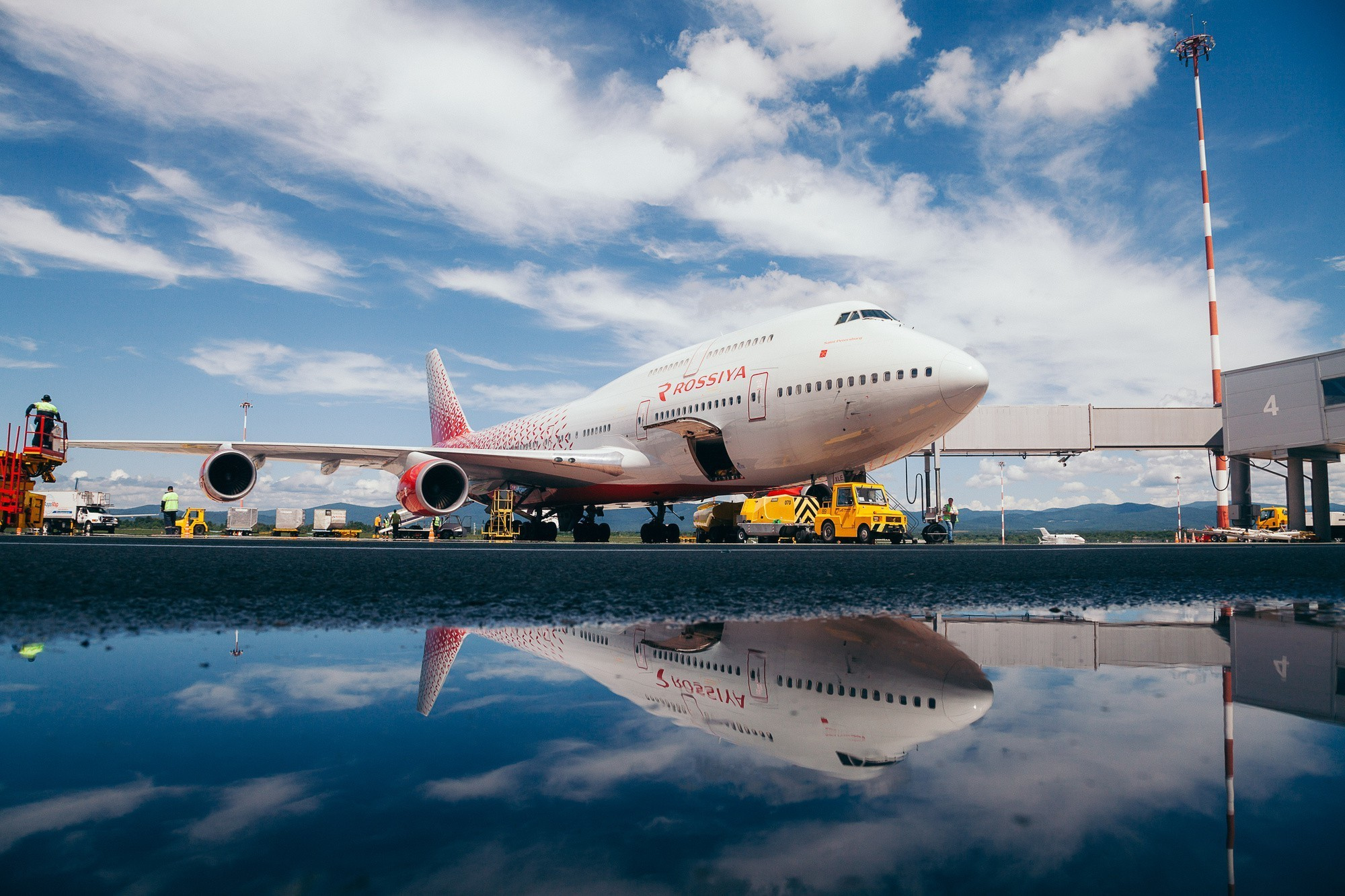 Авиаспоттинг в аэропорту Владивостока. Wedding and family photographer in Vladivostok Anton Blokhin