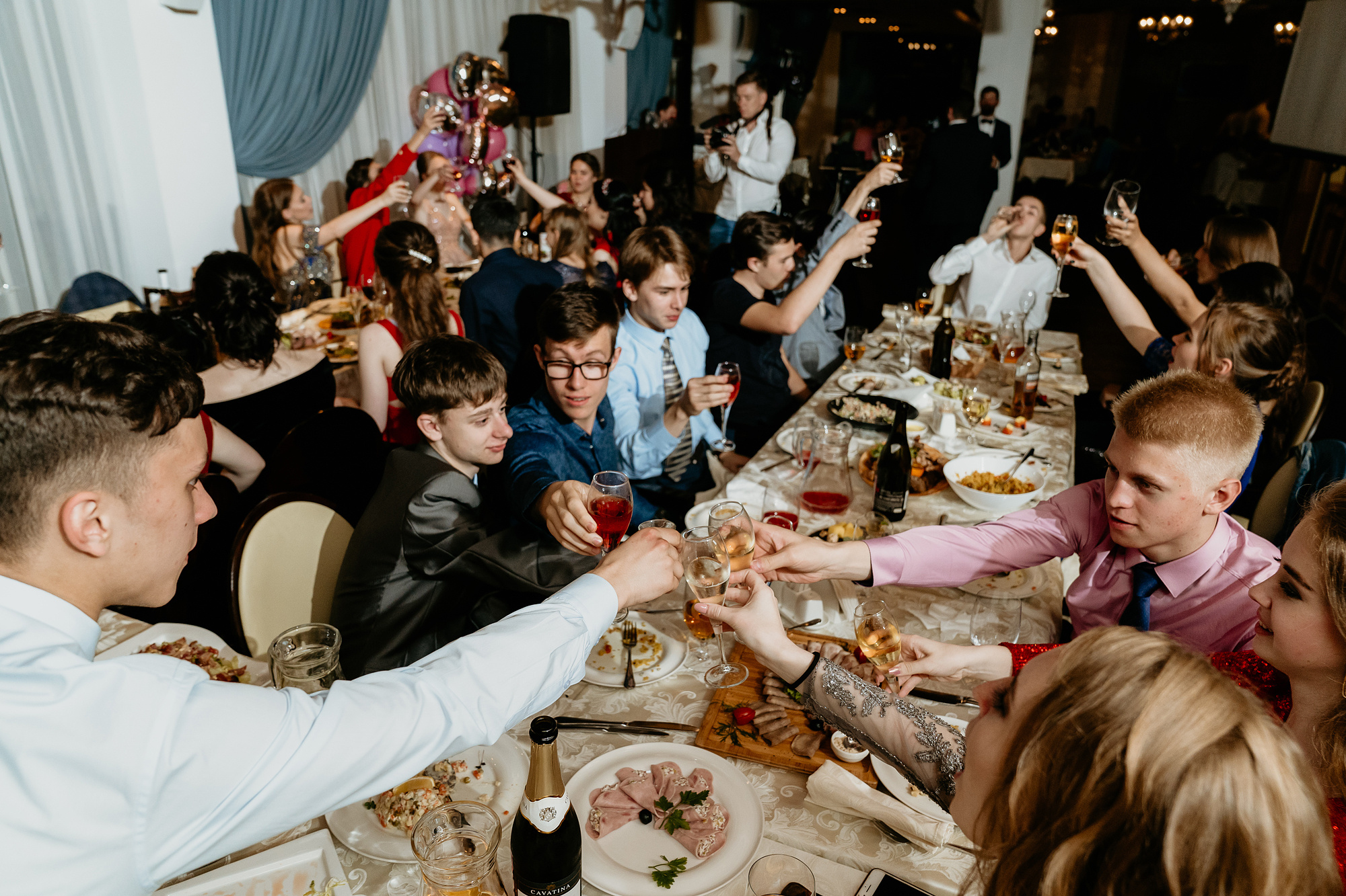 ШКОЛЬНЫЙ ВЫПУСКНОЙ 2019. Фотограф во Владивостоке Антон Блохин