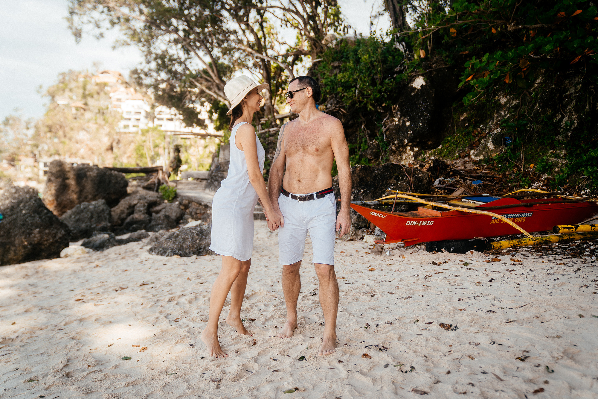 LOVESTORY ON BORACAY. Wedding and family photographer in Vladivostok Anton Blokhin