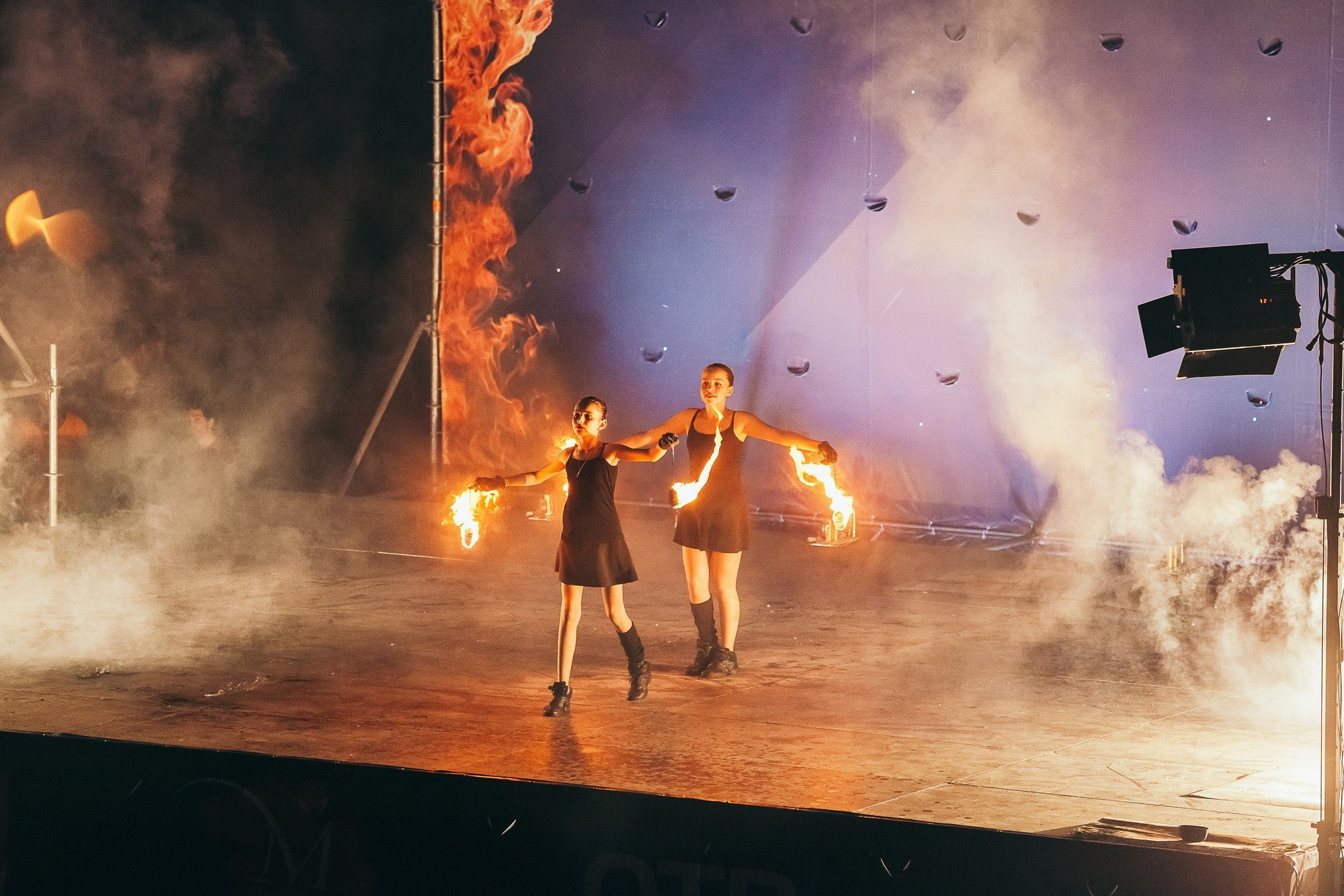 Международный фестиваль огненных искусств «ОГНИ ВОСТОКА 2016». Фотограф во Владивостоке Антон Блохин