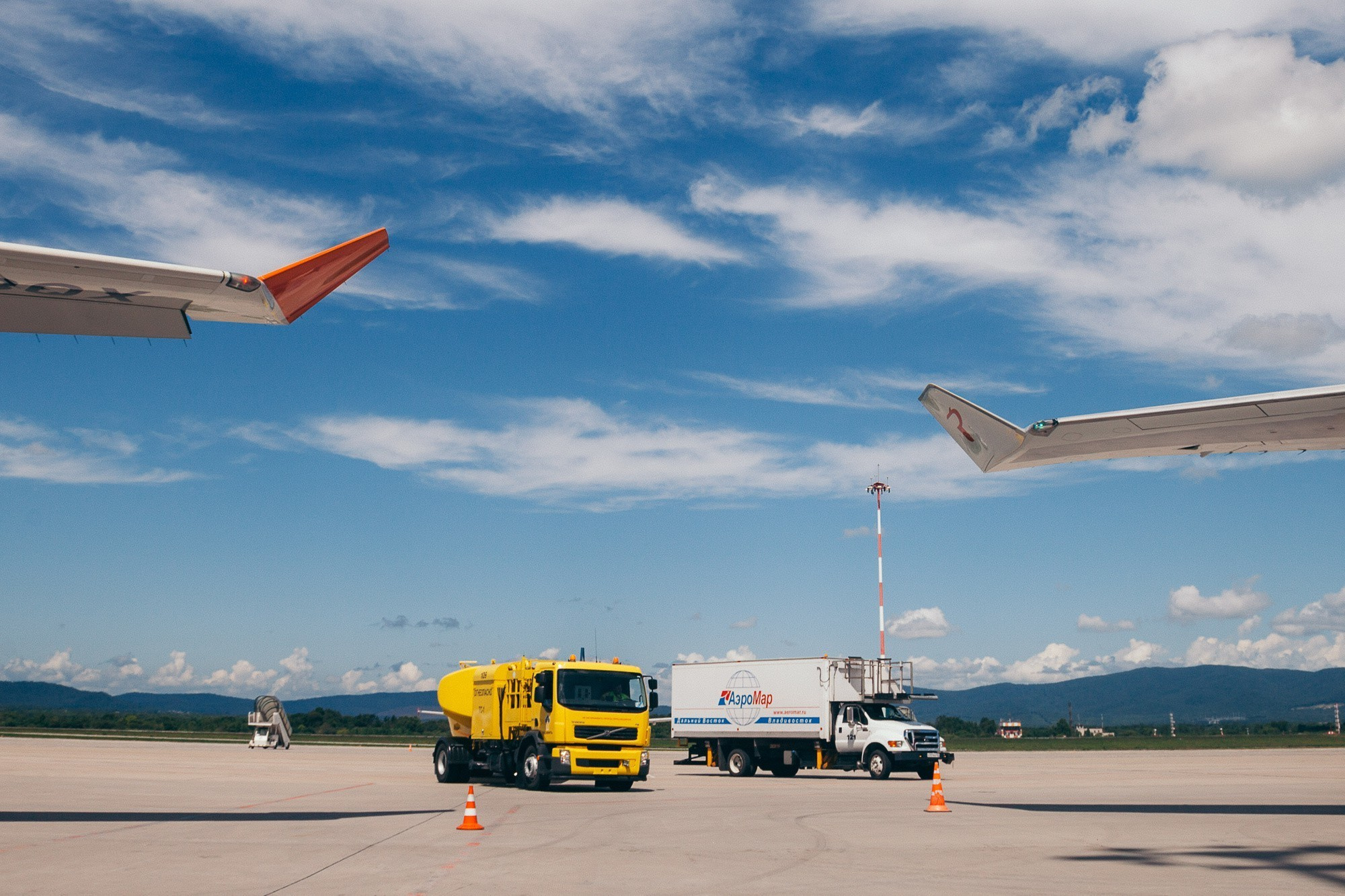 Авиаспоттинг в аэропорту Владивостока. Wedding and family photographer in Vladivostok Anton Blokhin